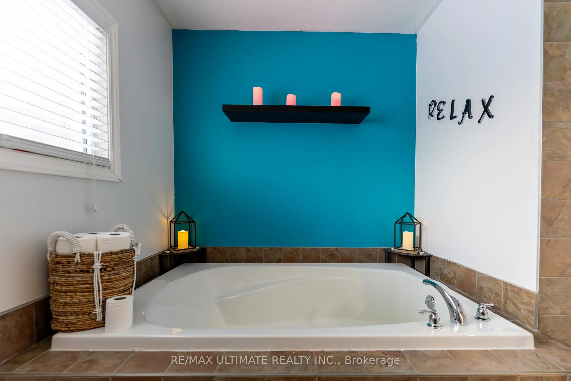 Photo 31 of 1672 St. Jonhs Road, Innisfil, Alcona — HOMEH