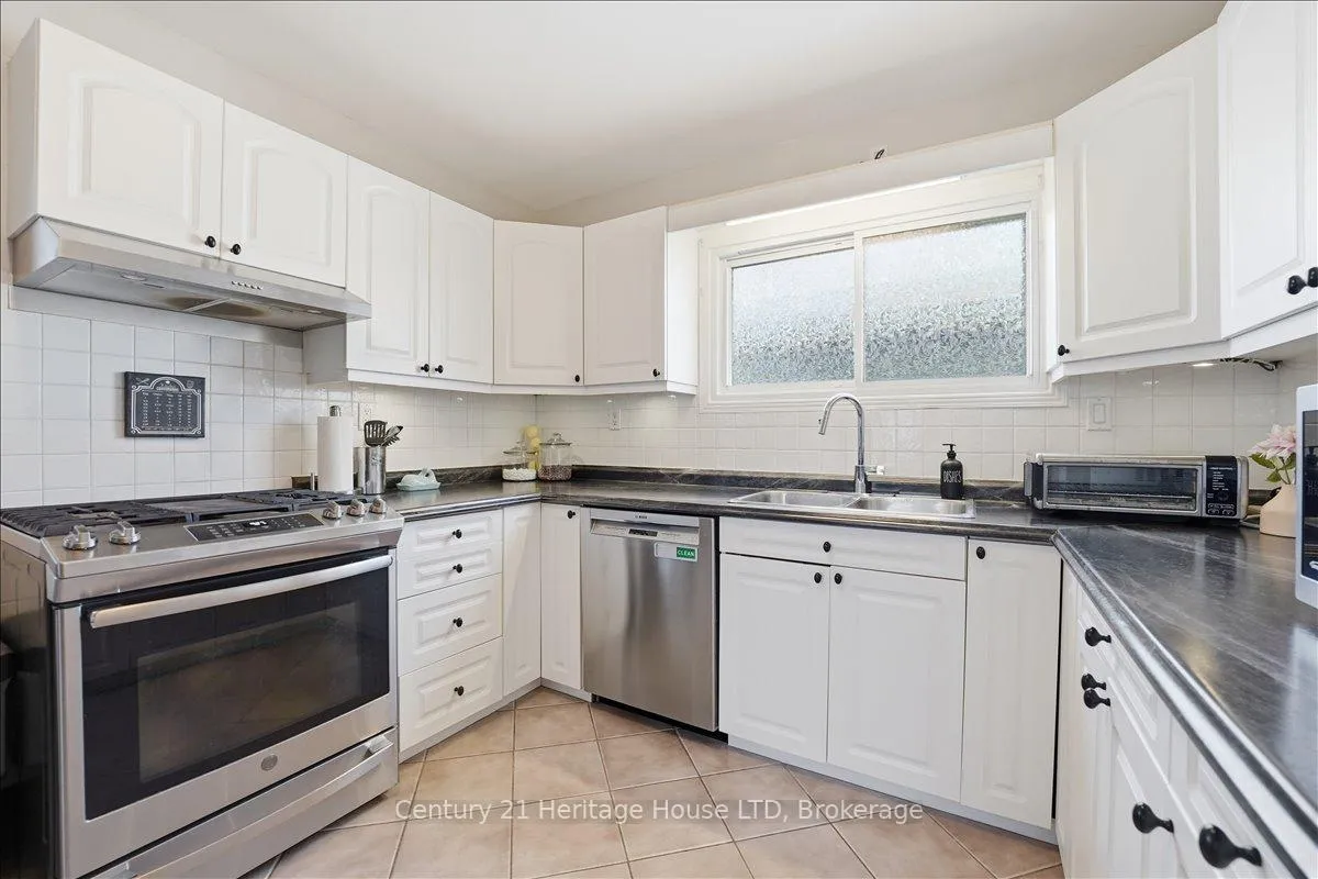 Photo 12 of 282 Beatrice Street, Welland, Lincoln/Crowland — HOMEH