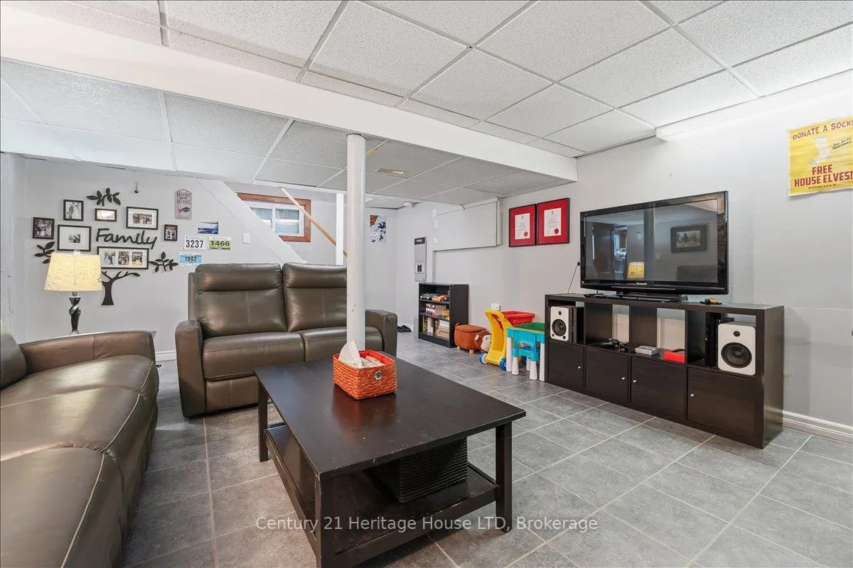 Photo 24 of 282 Beatrice Street, Welland, Lincoln/Crowland — HOMEH