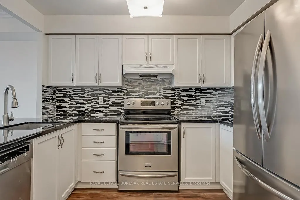 Photo 7 of Unit 503, 442 Maple Avenue, Burlington, Brant — HOMEH