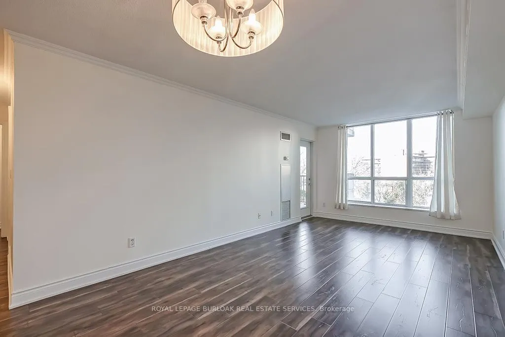 Photo 10 of Unit 503, 442 Maple Avenue, Burlington, Brant — HOMEH