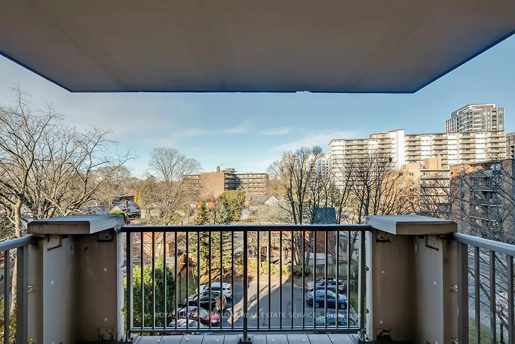 Photo 13 of Unit 503, 442 Maple Avenue, Burlington, Brant — HOMEH