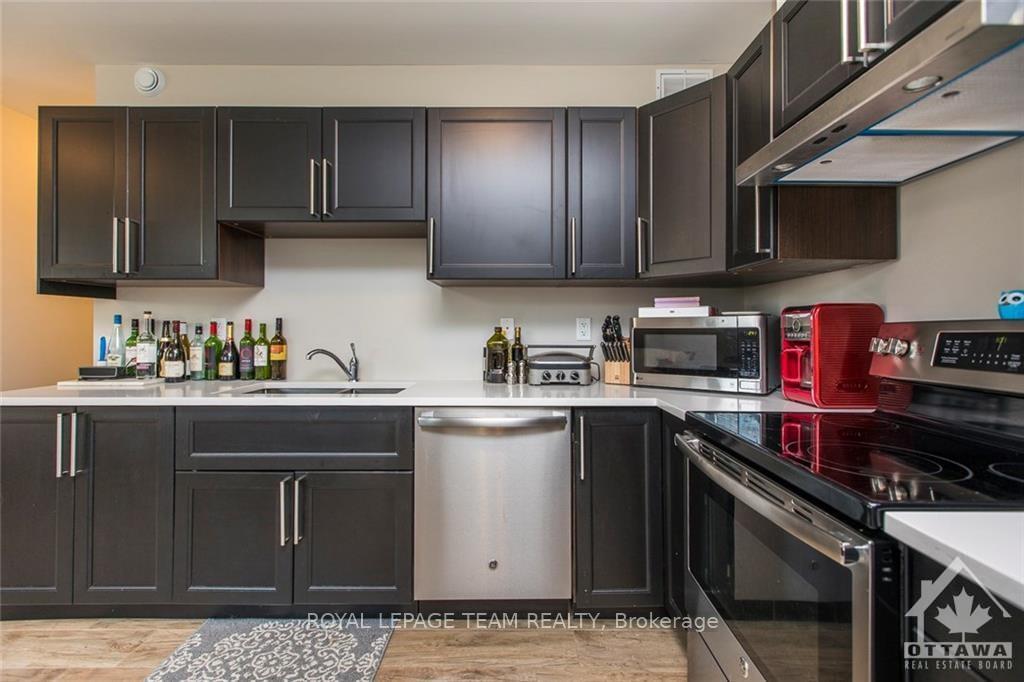 Photo 11 of Unit 1, 550 Brunel Street, Ottawa, CFB Rockcliffe and Area — HOMEH