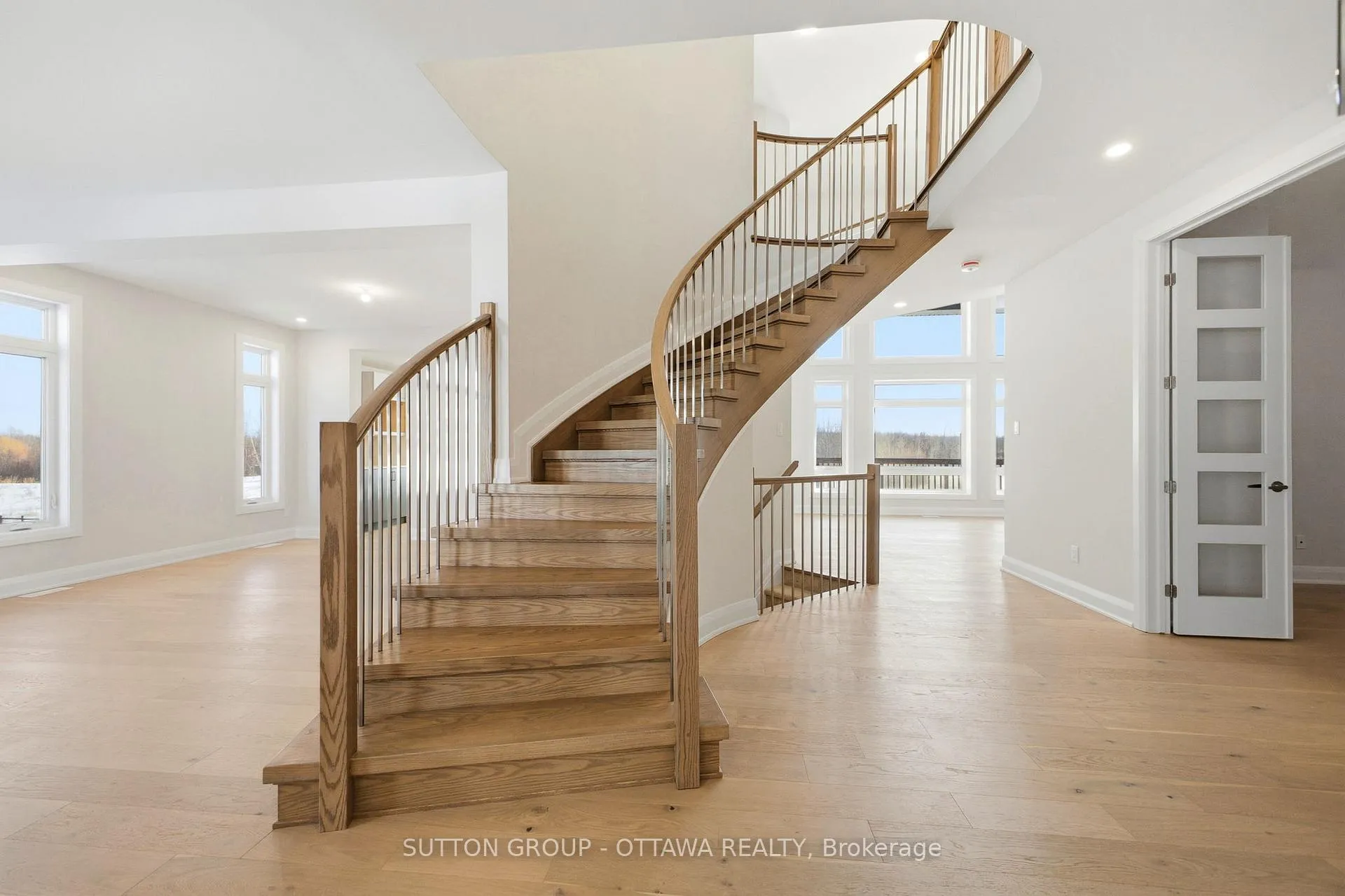 Photo 20 of 395 Longworth Avenue, Ottawa, Leitrim — HOMEH