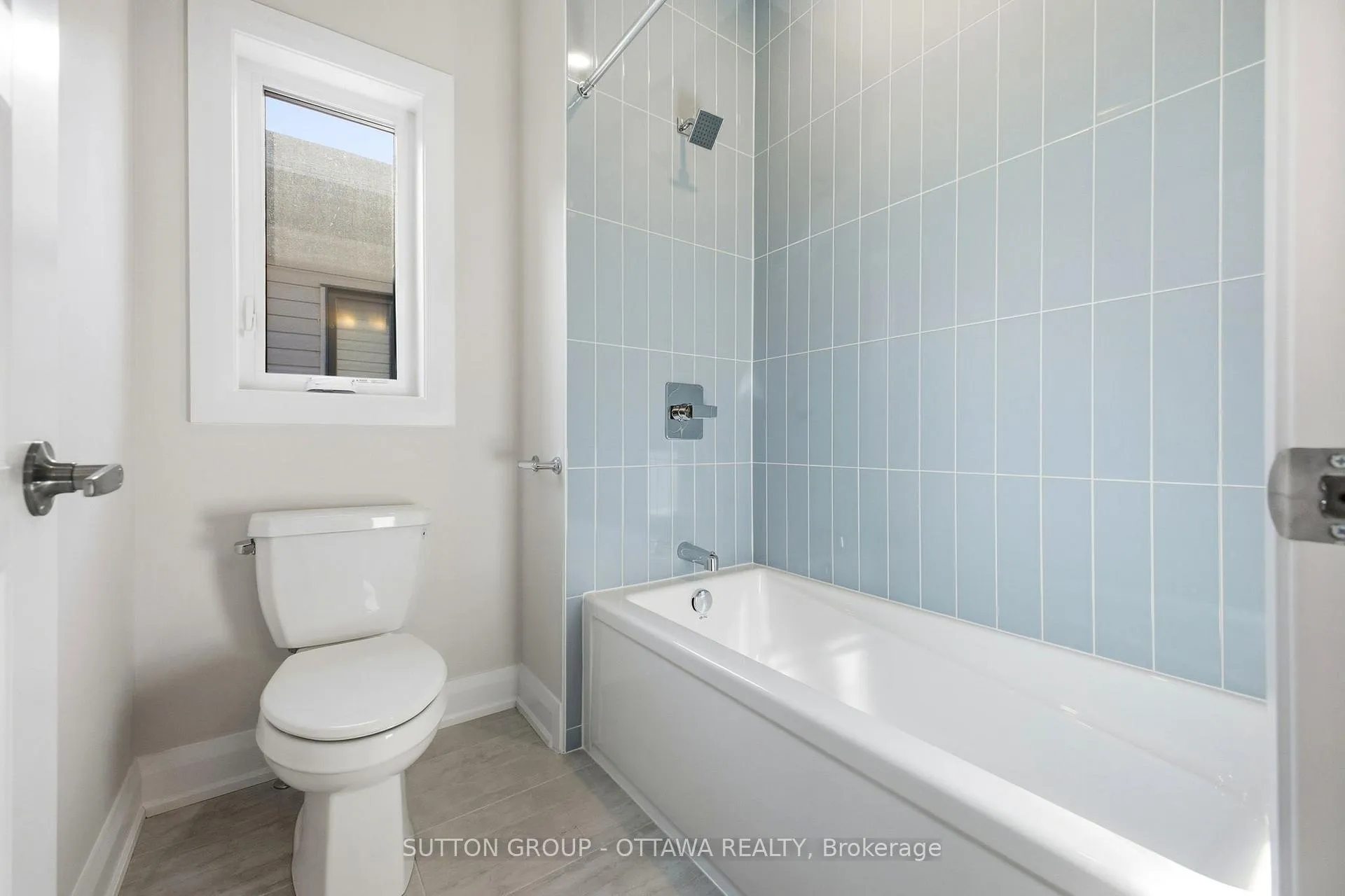 Photo 32 of 395 Longworth Avenue, Ottawa, Leitrim — HOMEH