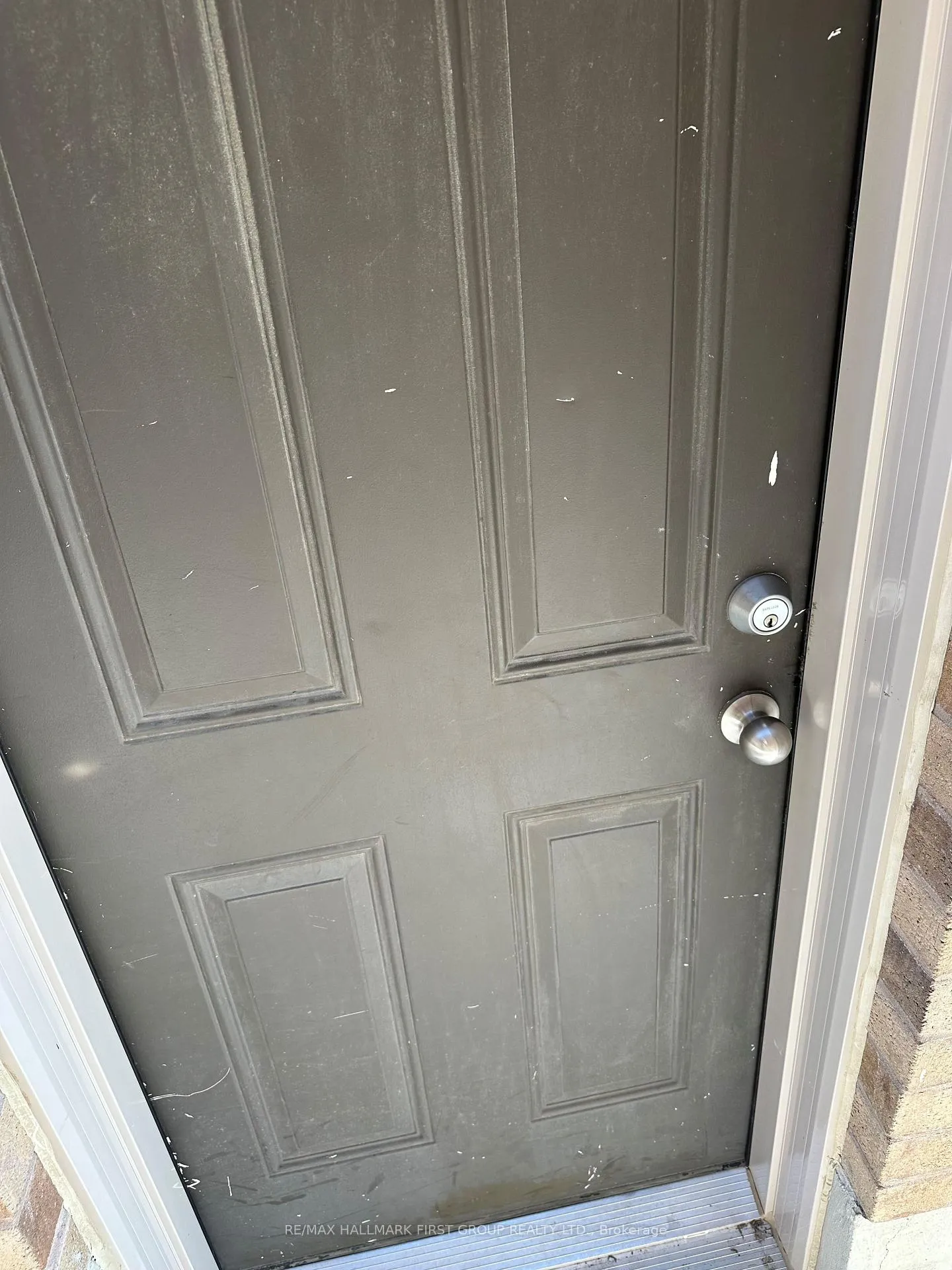 Photo 2 of Unit Basement, 579 Windfields Farm Drive, Oshawa, Windfields — HOMEH