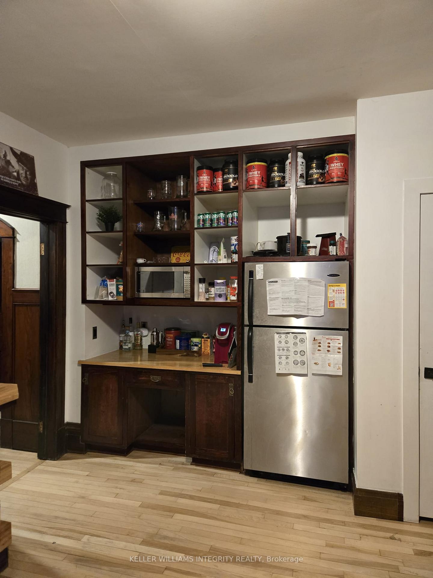 Photo 4 of 210 Blackburn Avenue, Ottawa, Sandy Hill — HOMEH