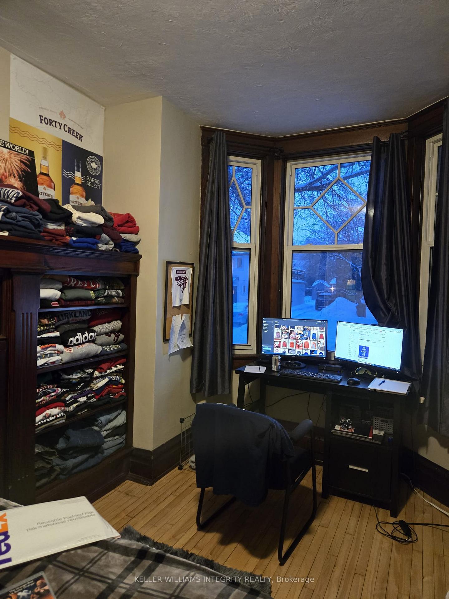 Photo 7 of 210 Blackburn Avenue, Ottawa, Sandy Hill — HOMEH