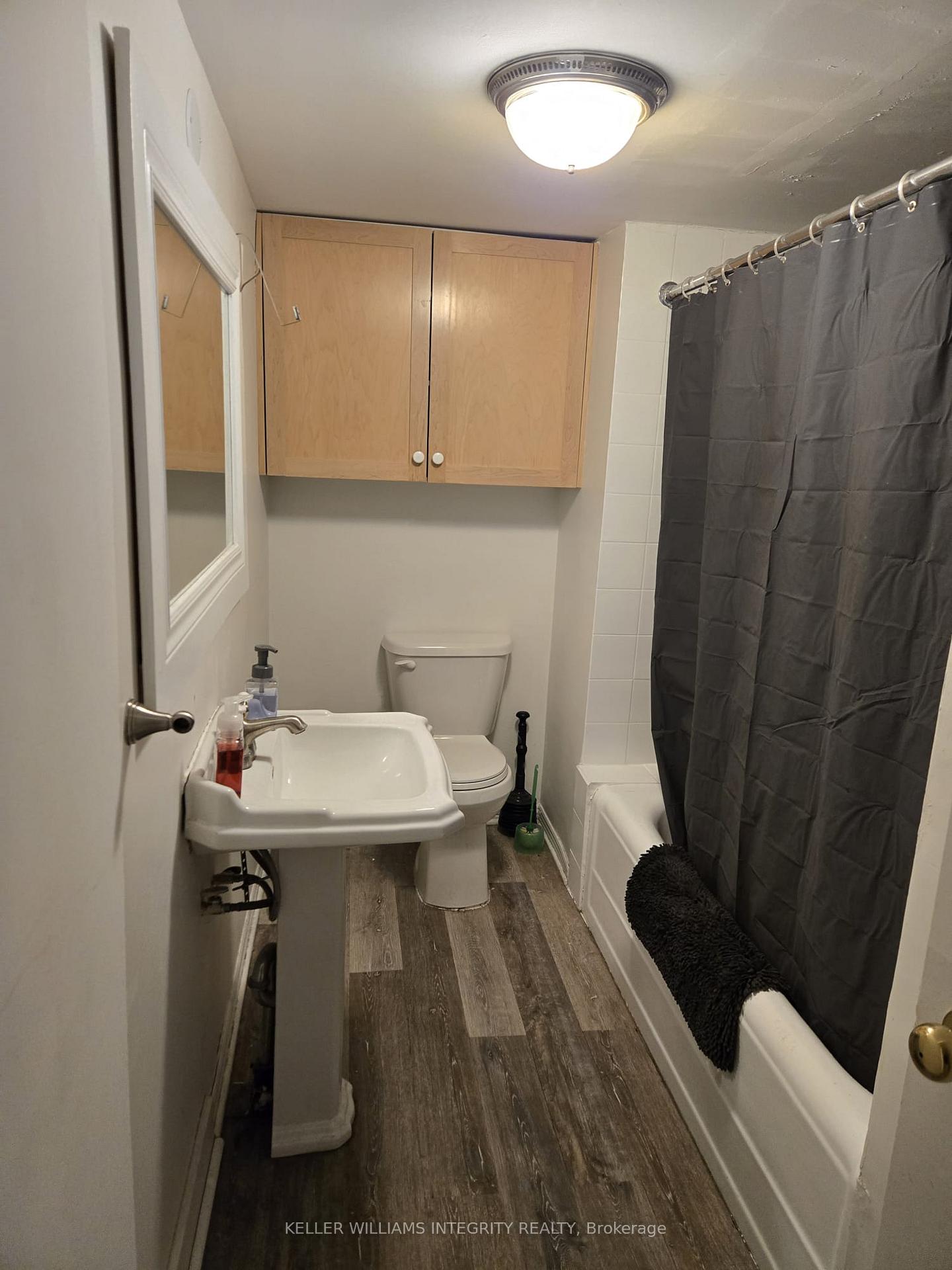 Photo 10 of 210 Blackburn Avenue, Ottawa, Sandy Hill — HOMEH