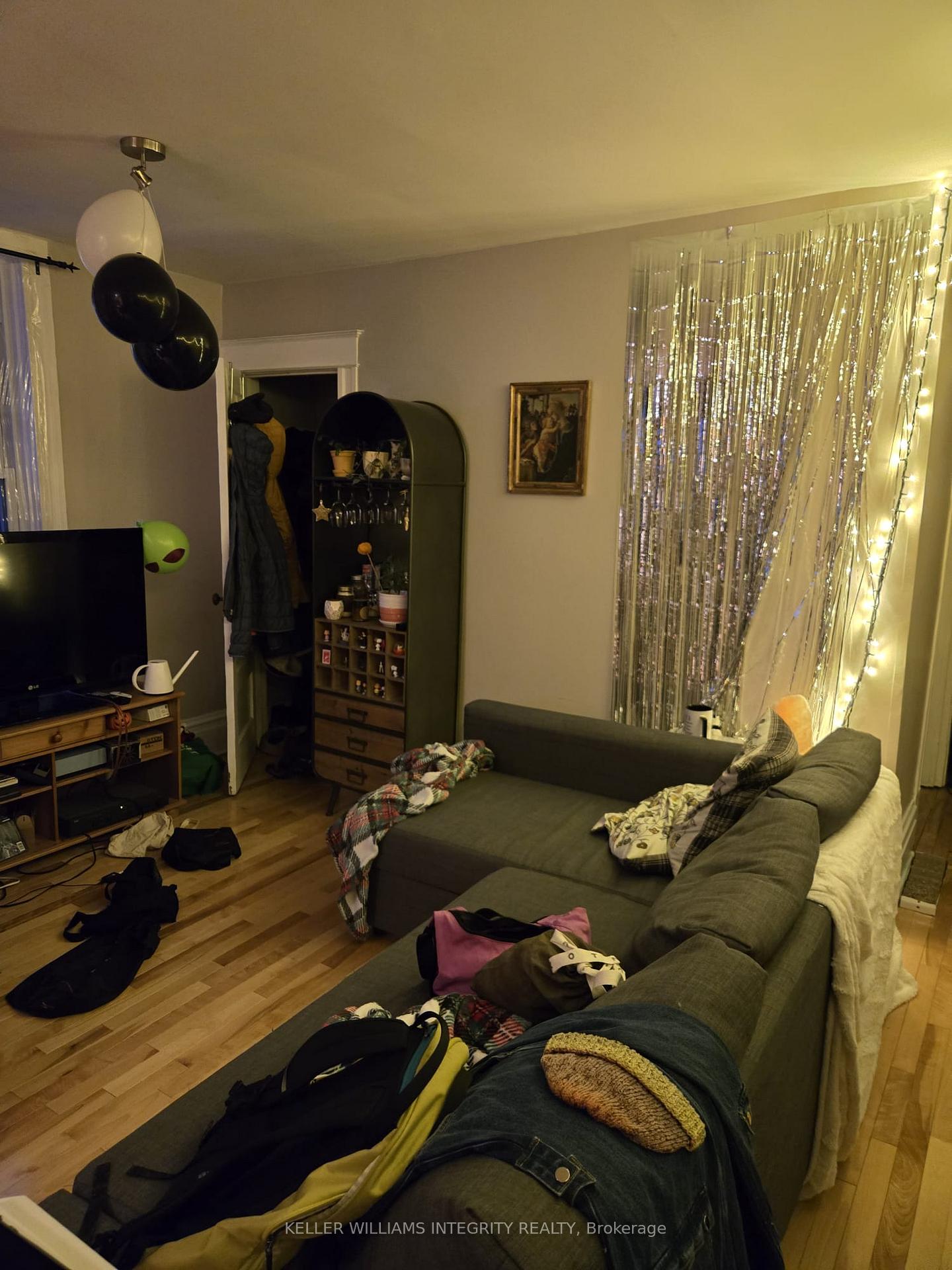 Photo 13 of 210 Blackburn Avenue, Ottawa, Sandy Hill — HOMEH