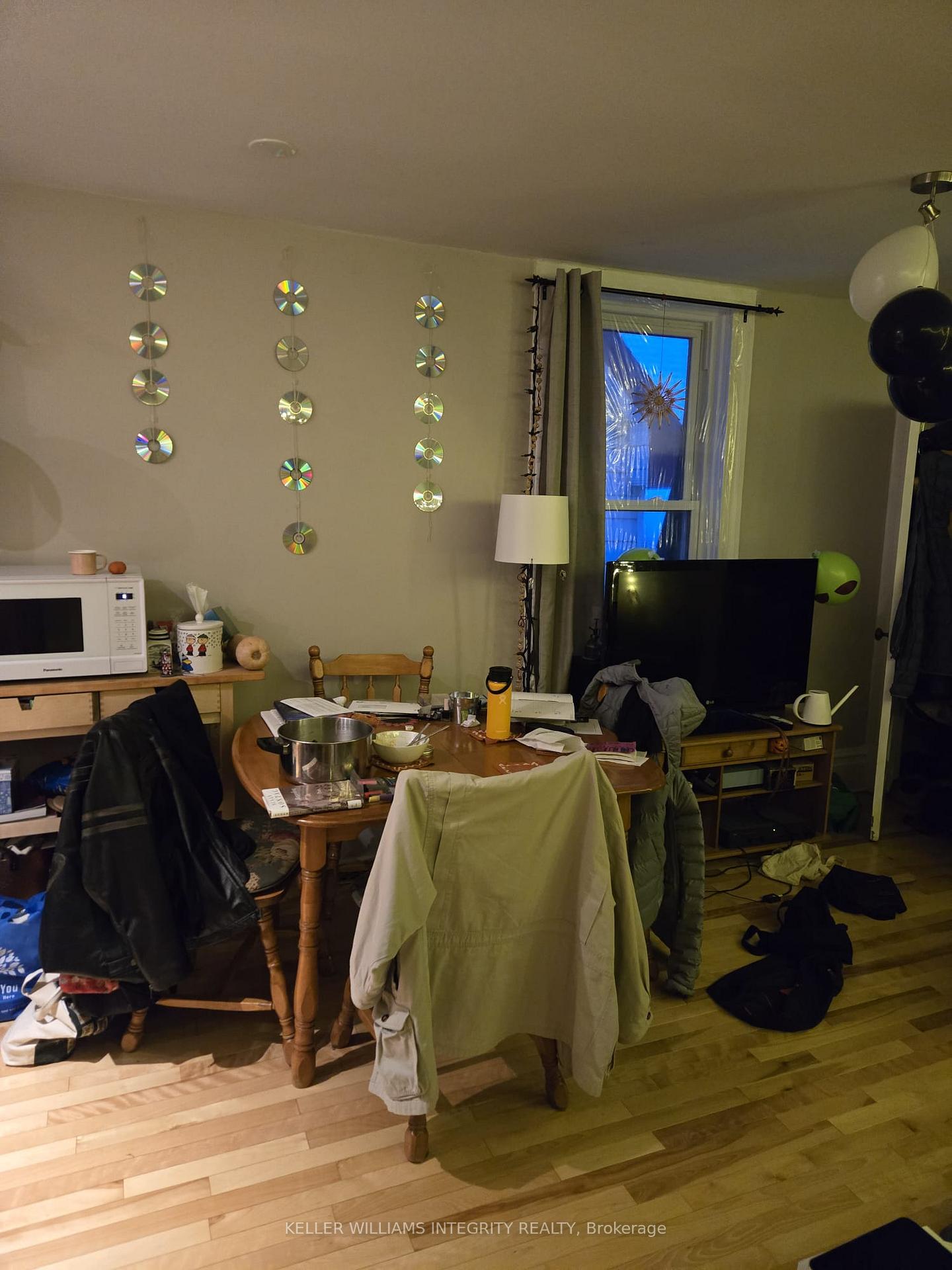 Photo 14 of 210 Blackburn Avenue, Ottawa, Sandy Hill — HOMEH