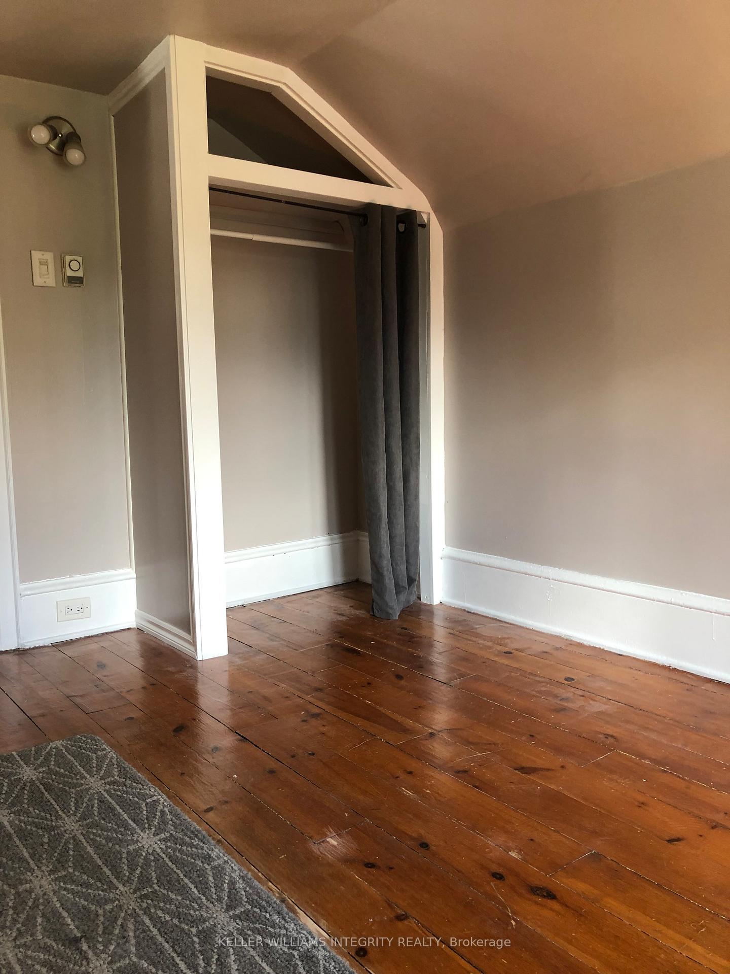 Photo 19 of 210 Blackburn Avenue, Ottawa, Sandy Hill — HOMEH
