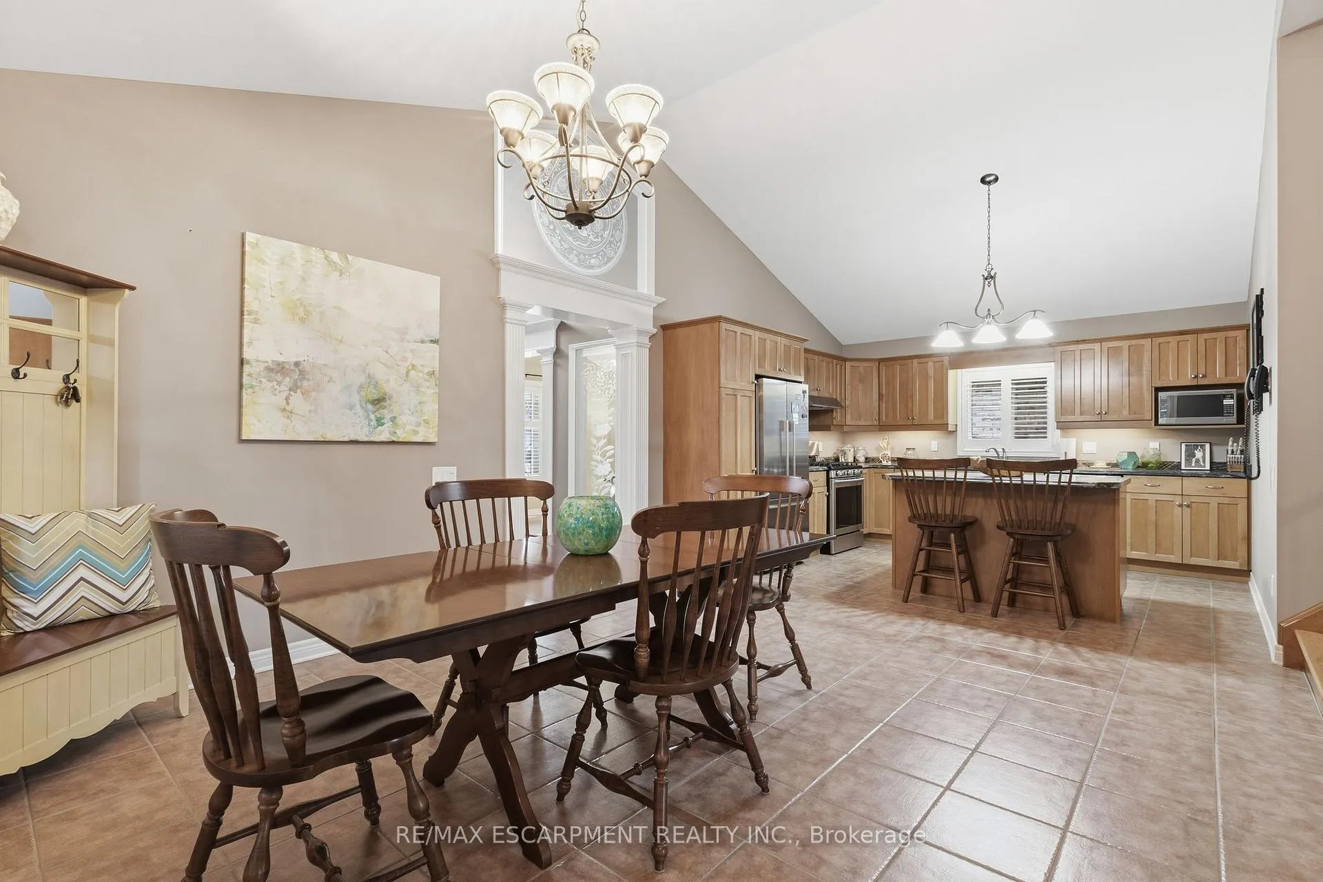 Photo 10 of 5 Briarwood Drive, St. Catharines, Rykert/Vansickle — HOMEH