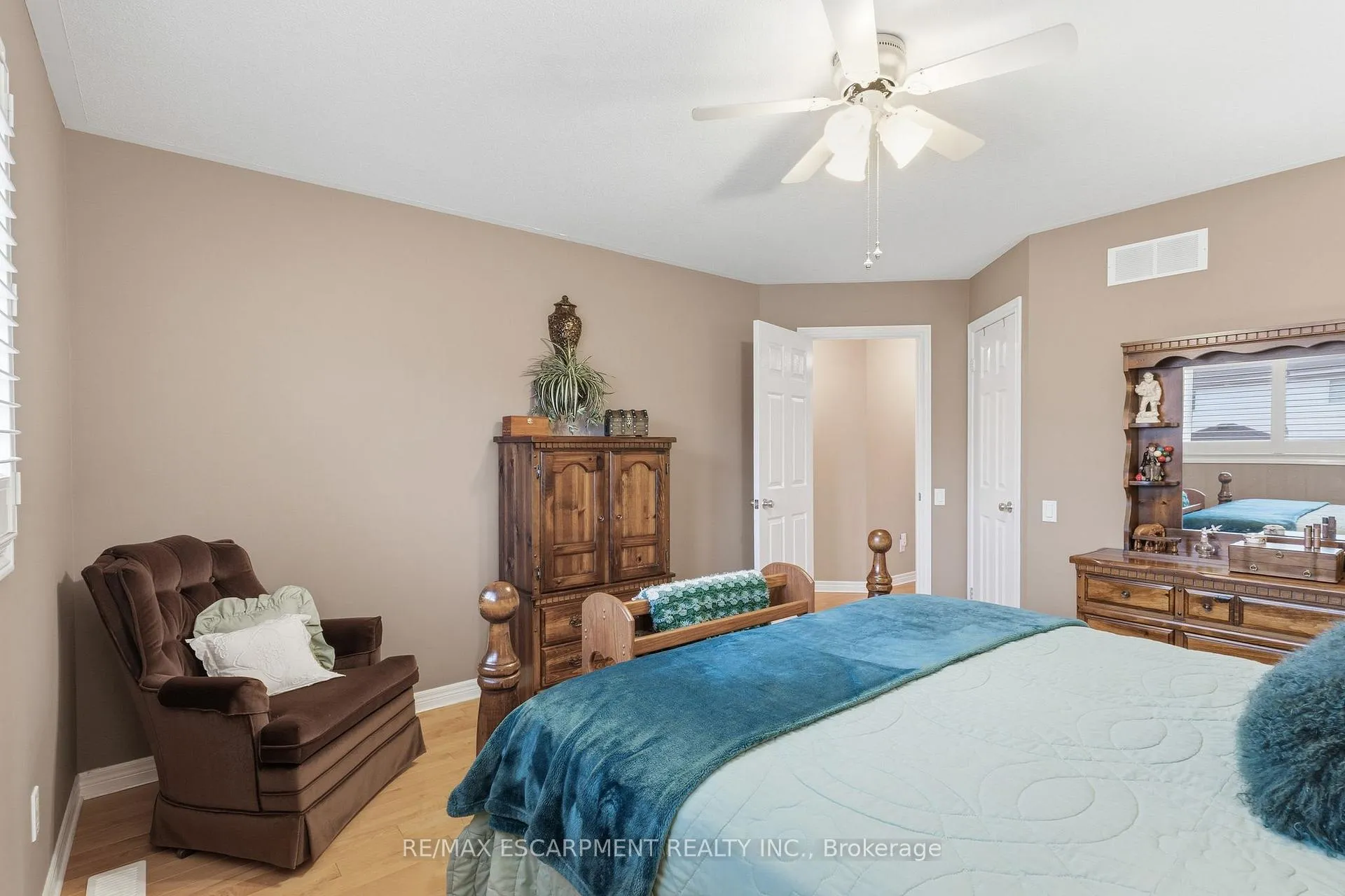 Photo 16 of 5 Briarwood Drive, St. Catharines, Rykert/Vansickle — HOMEH