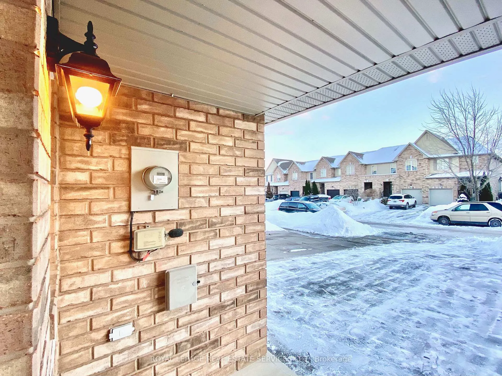 Photo 6 of 79 Meadow Wood Crescent, Hamilton, Stoney Creek Mountain — HOMEH