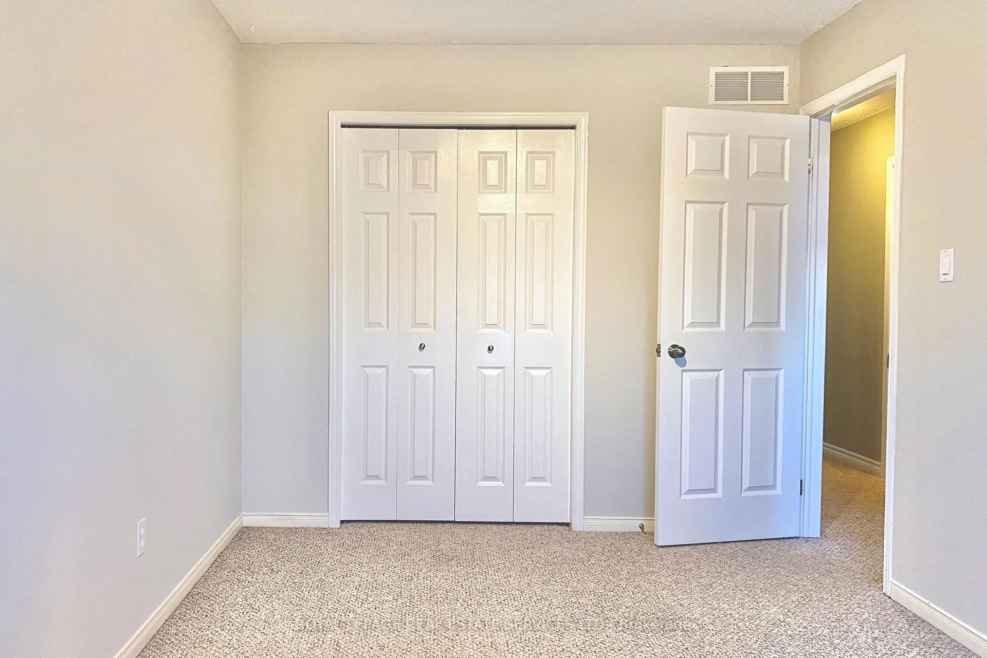 Photo 25 of 79 Meadow Wood Crescent, Hamilton, Stoney Creek Mountain — HOMEH