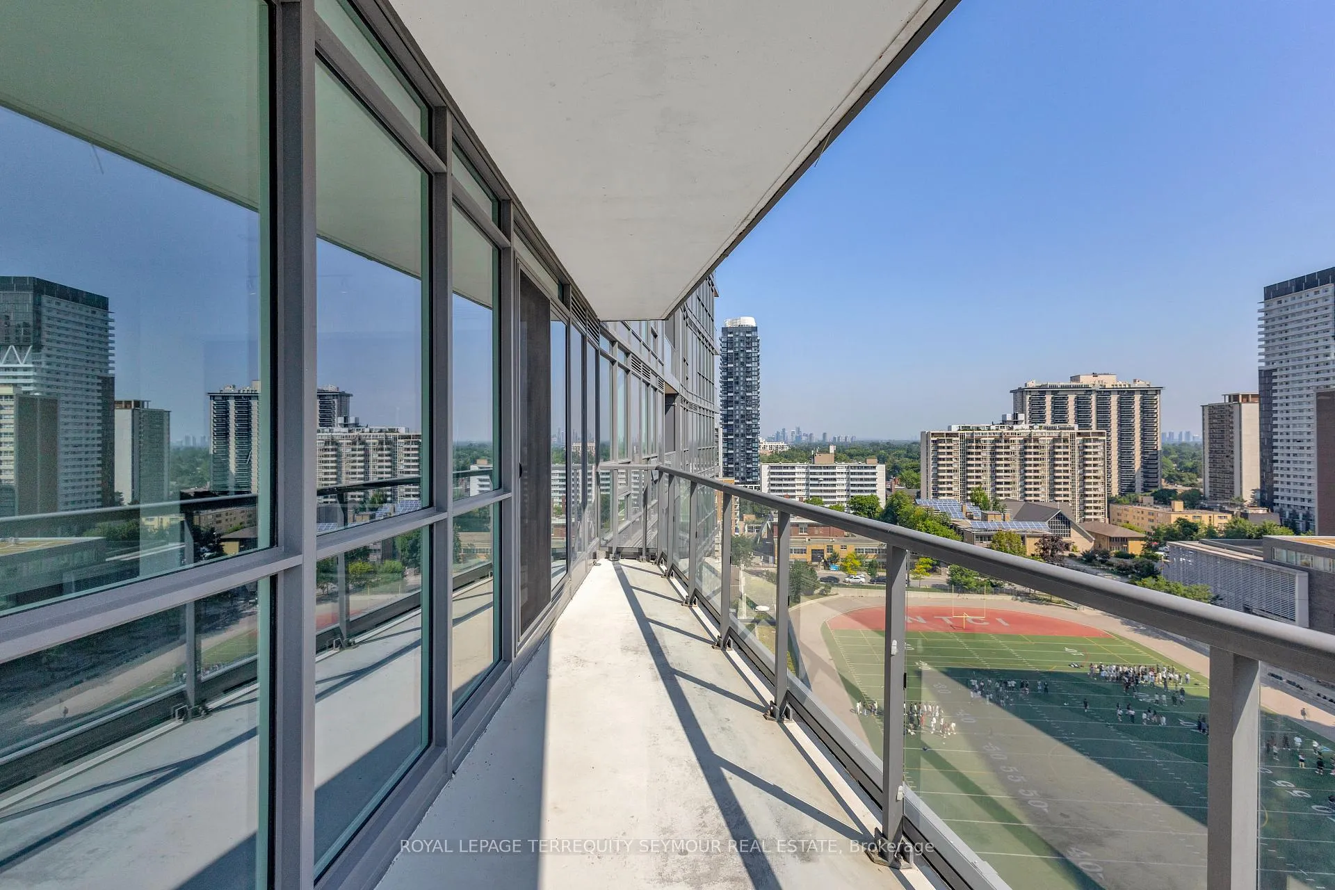 Photo 13 of Unit 1210, 30 Roehampton Avenue, Toronto, Mount Pleasant West — HOMEH
