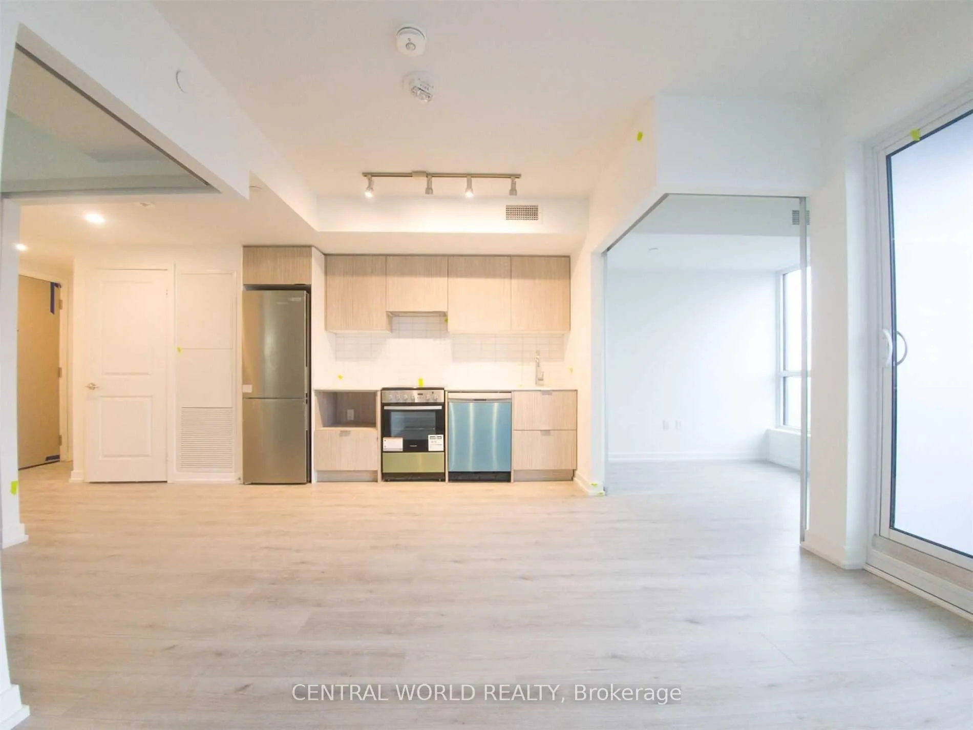 Photo 2 of Unit 4005, 395 Bloor Street E, Toronto, North St. James Town — HOMEH