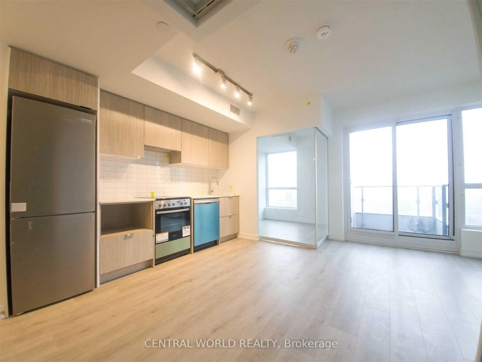 Photo 5 of Unit 4005, 395 Bloor Street E, Toronto, North St. James Town — HOMEH