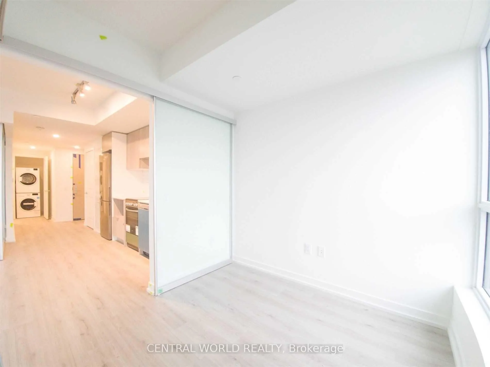 Photo 7 of Unit 4005, 395 Bloor Street E, Toronto, North St. James Town — HOMEH