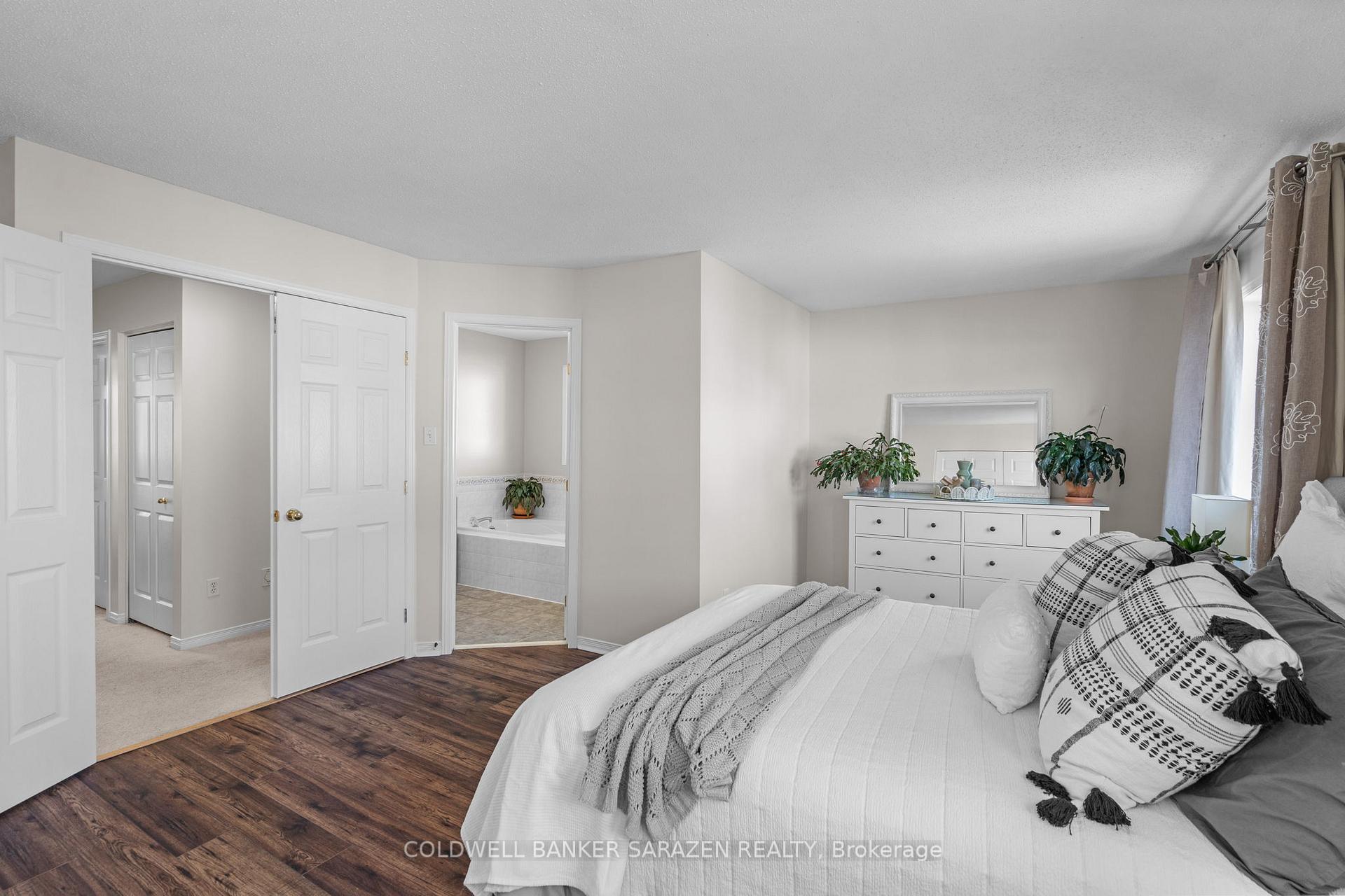 Photo 23 of 29 Margrave Avenue, Ottawa, Hunt Club Park/Greenboro — HOMEH