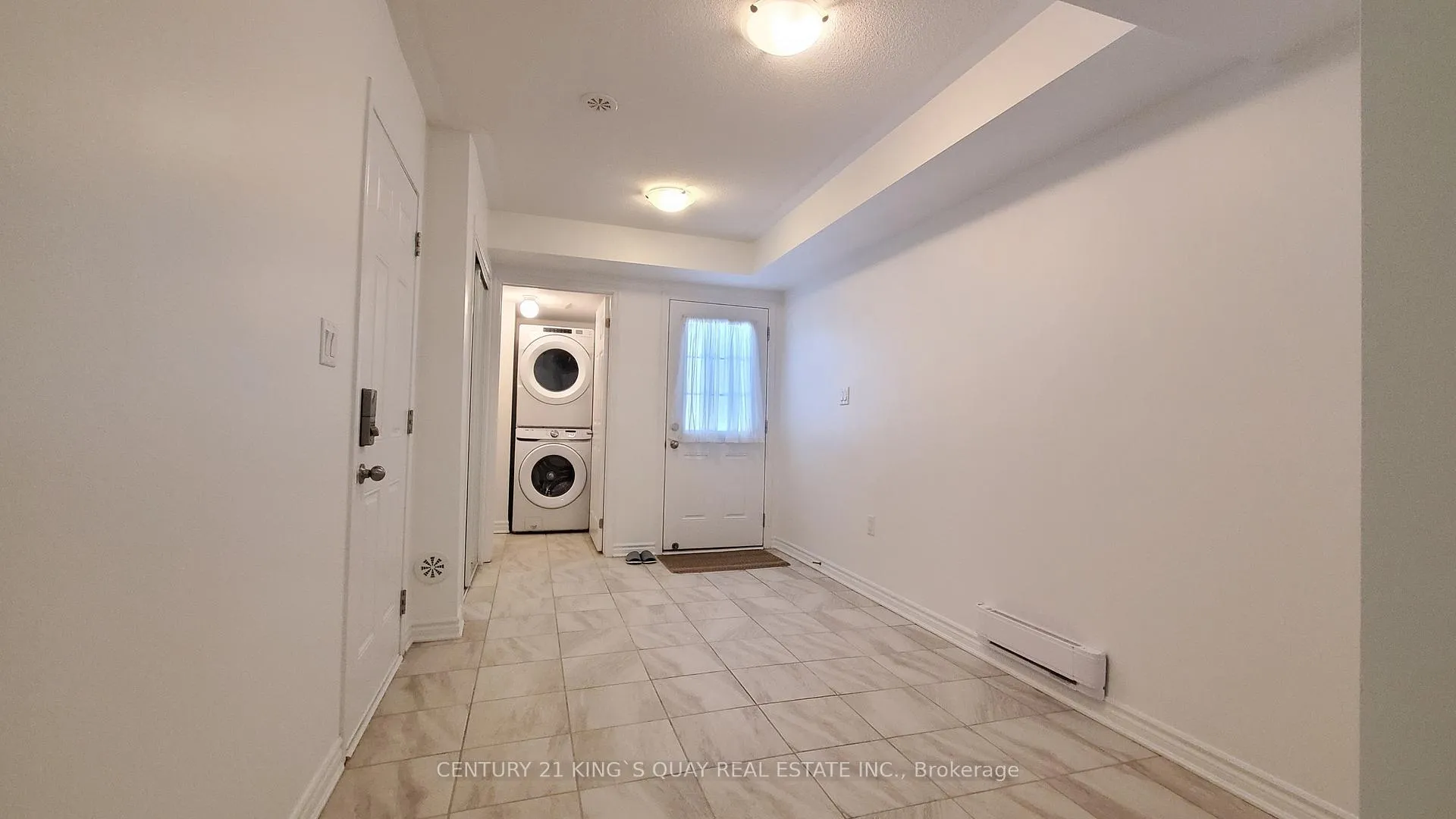 Photo 3 of 2411 Fall Harvest Crescent, Pickering, Rural Pickering — HOMEH