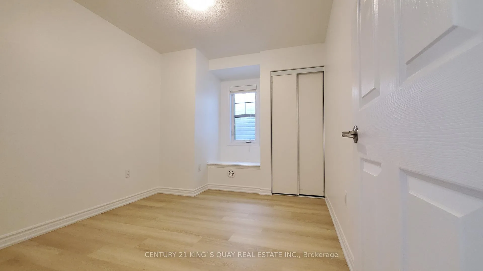 Photo 12 of 2411 Fall Harvest Crescent, Pickering, Rural Pickering — HOMEH