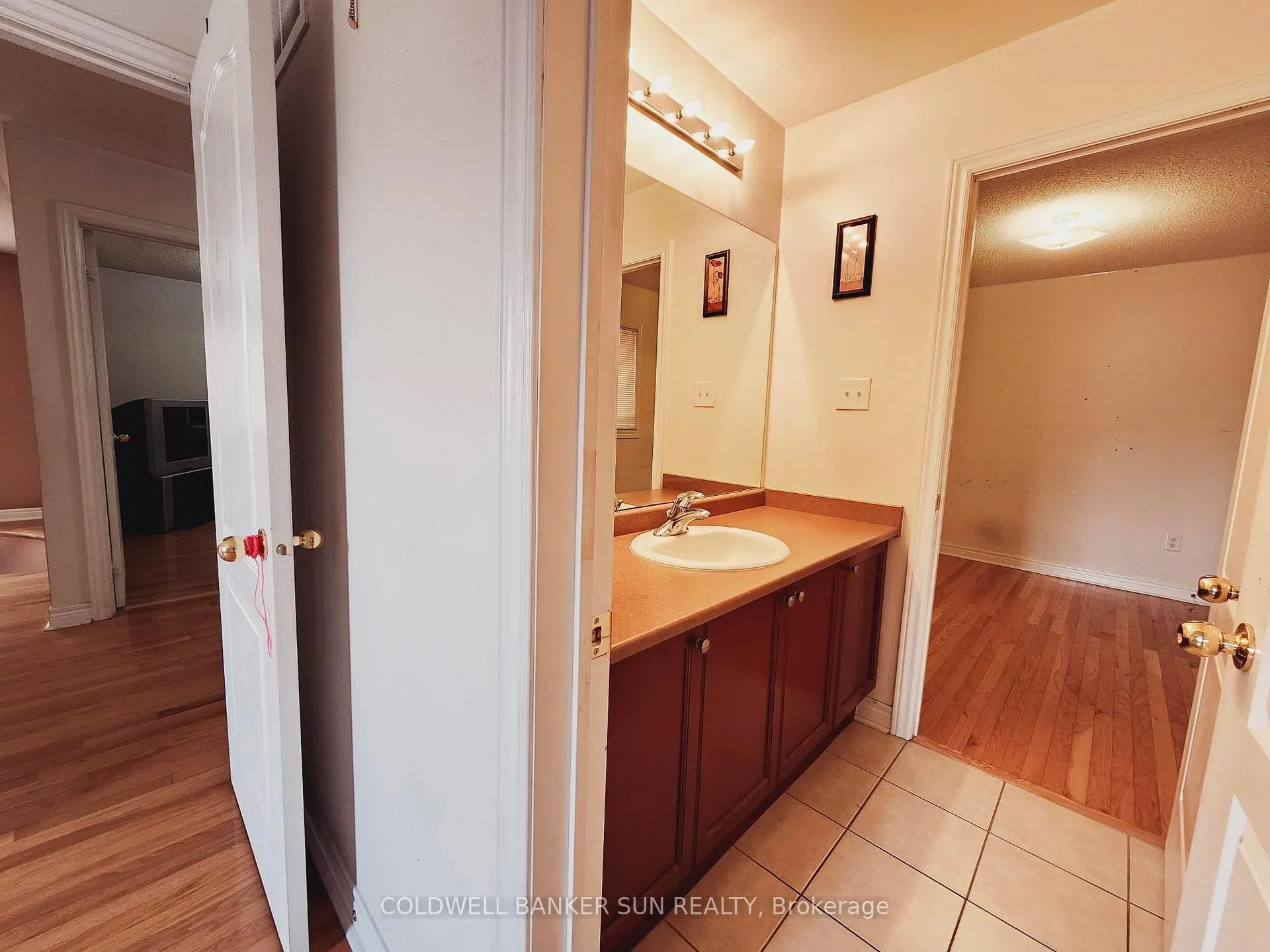 Photo 14 of Unit Upper, 31 Powell Drive, Brampton, Sandringham-Wellington — HOMEH