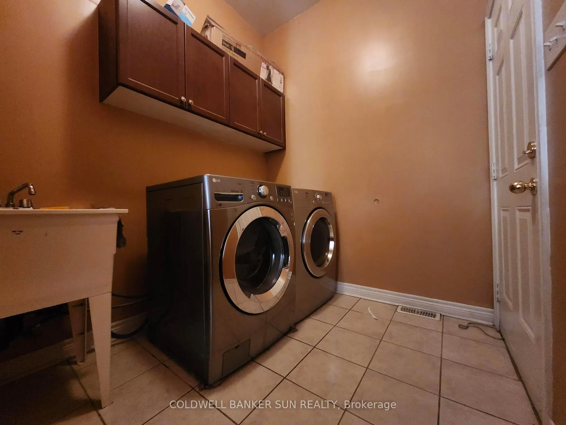 Photo 16 of Unit Upper, 31 Powell Drive, Brampton, Sandringham-Wellington — HOMEH