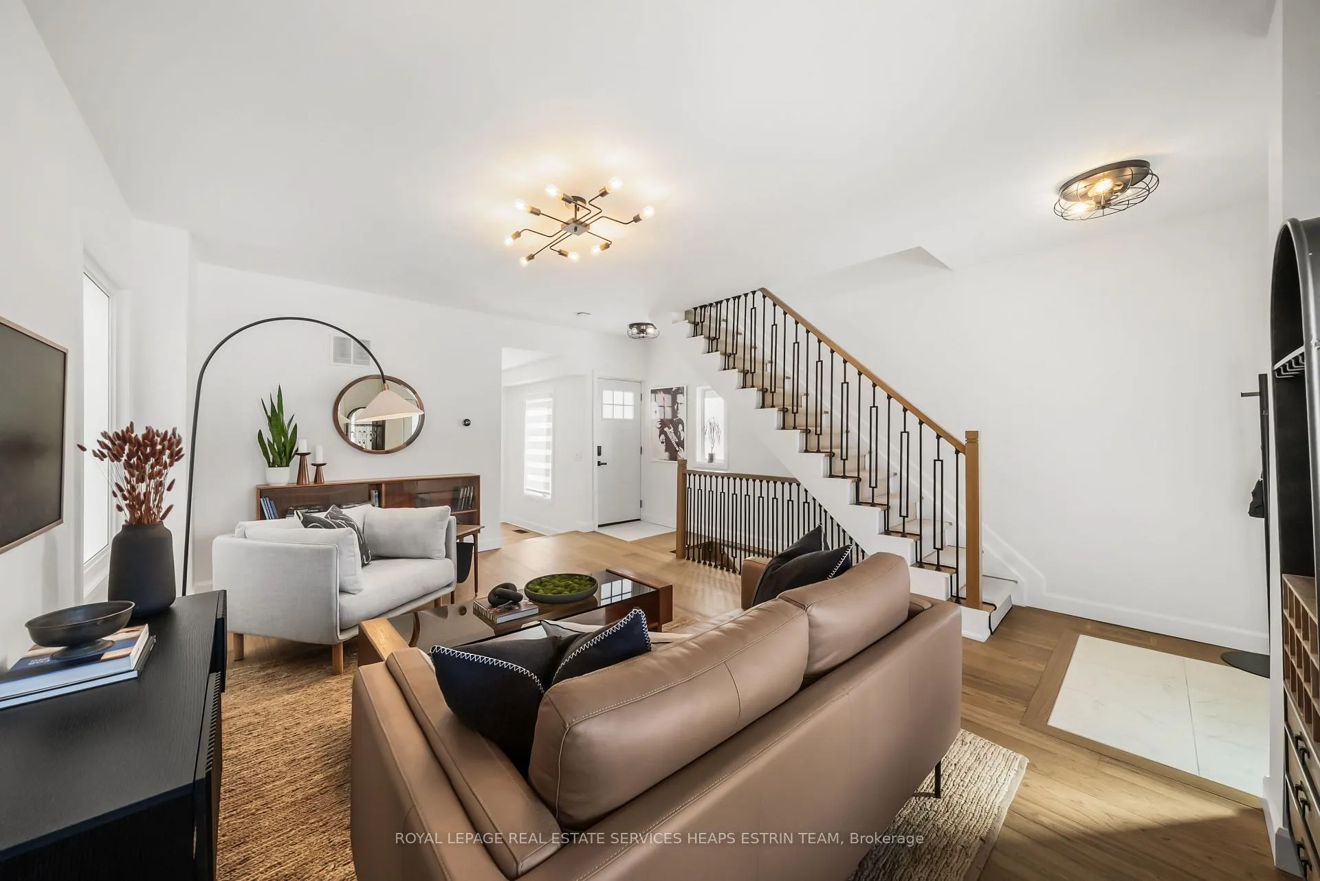 Photo 6 of 237 Silverthorn Avenue, Toronto, Weston-Pellam Park — HOMEH