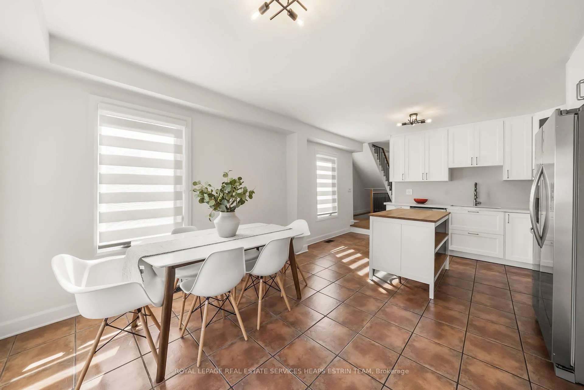 Photo 12 of 237 Silverthorn Avenue, Toronto, Weston-Pellam Park — HOMEH