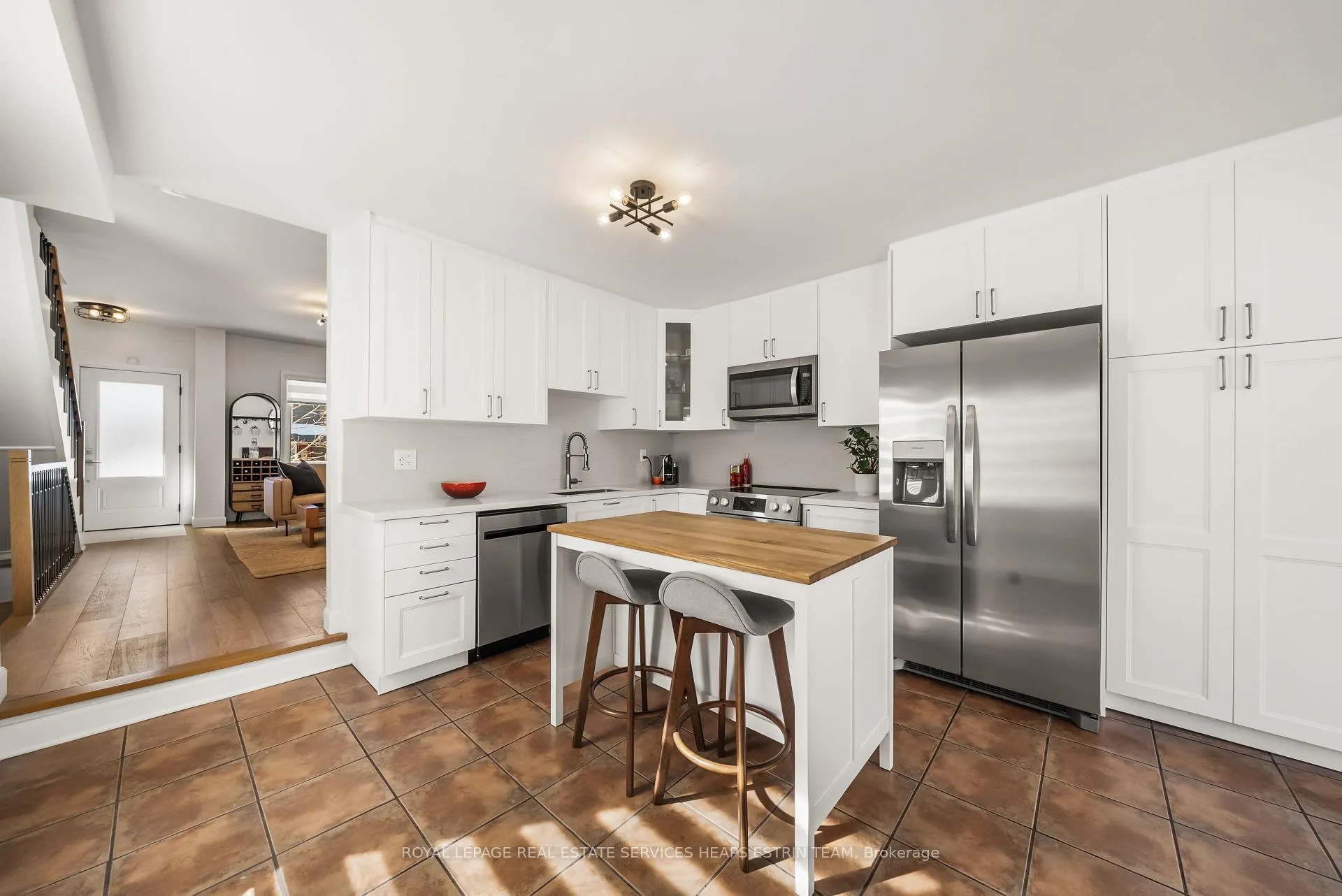Photo 13 of 237 Silverthorn Avenue, Toronto, Weston-Pellam Park — HOMEH
