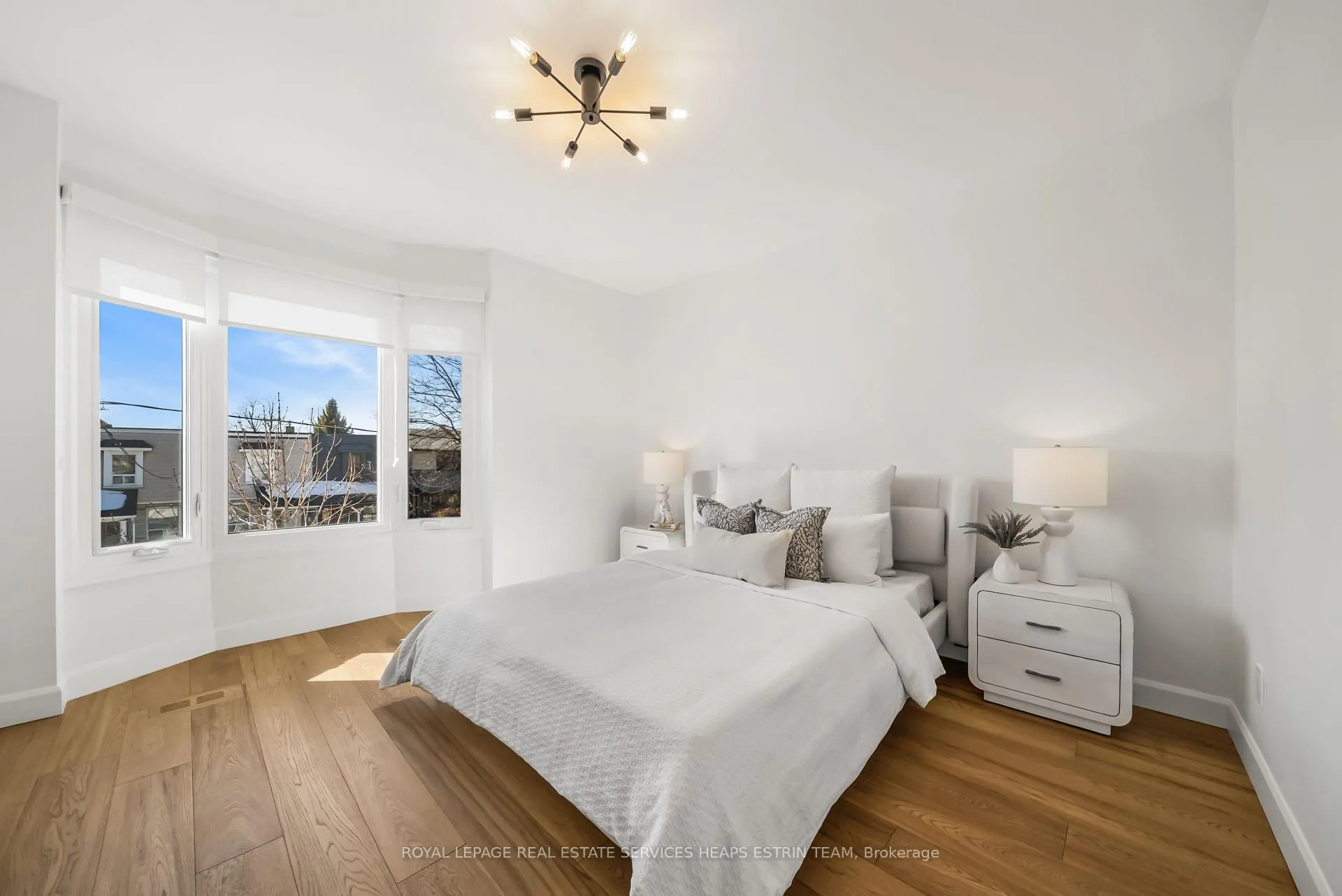 Photo 15 of 237 Silverthorn Avenue, Toronto, Weston-Pellam Park — HOMEH