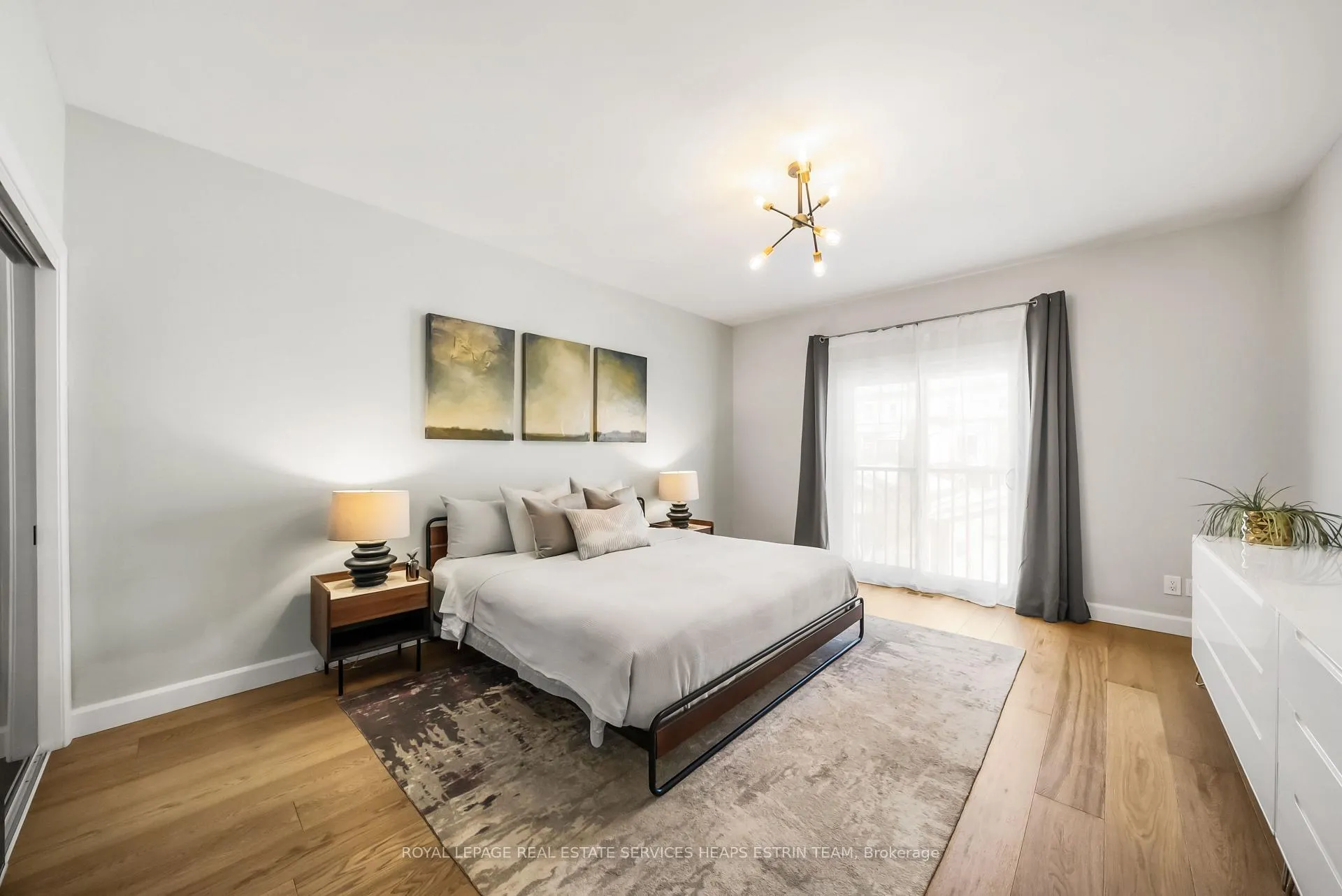 Photo 23 of 237 Silverthorn Avenue, Toronto, Weston-Pellam Park — HOMEH