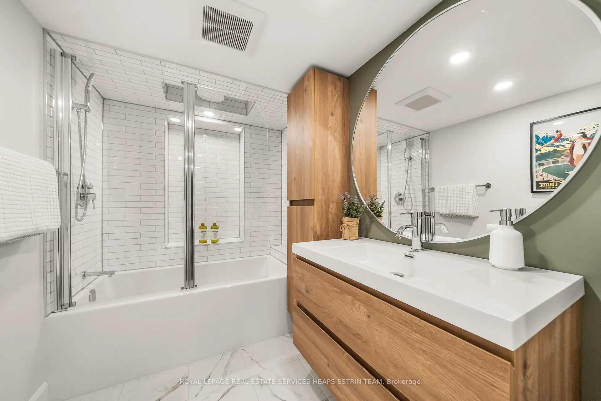 Photo 36 of 237 Silverthorn Avenue, Toronto, Weston-Pellam Park — HOMEH