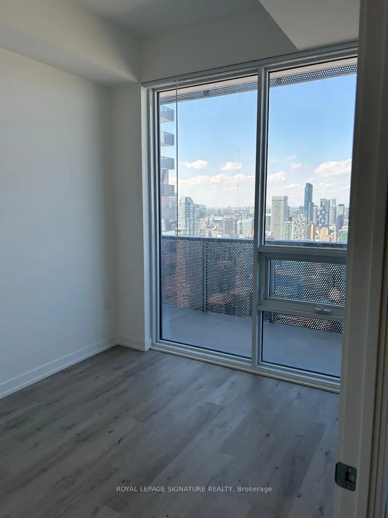 Photo 5 of Unit 6902, 138 Downes Street, Toronto, Waterfront Communities — HOMEH