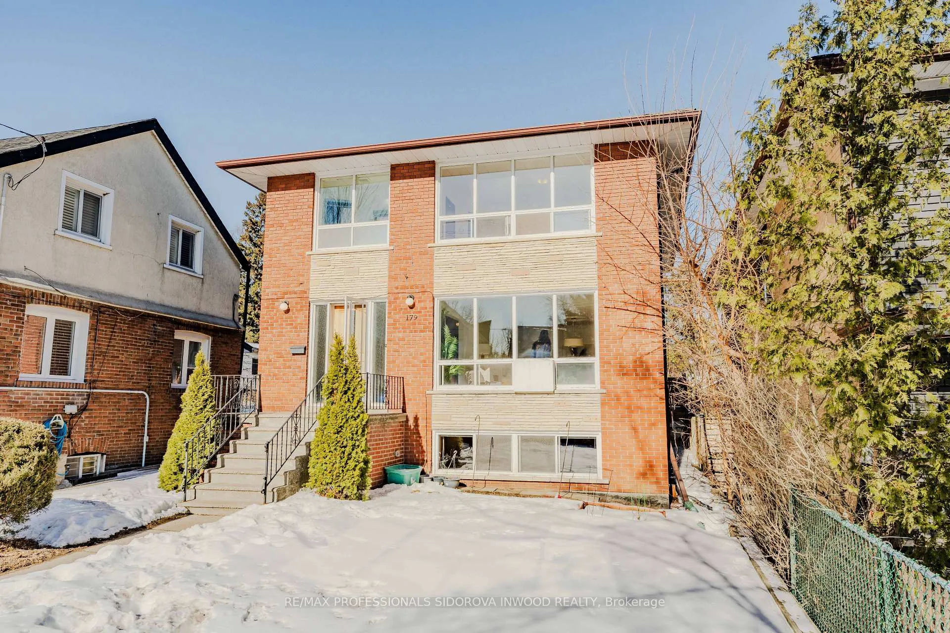 Photo 3 of 179 Windermere Avenue, Toronto, High Park-Swansea — HOMEH