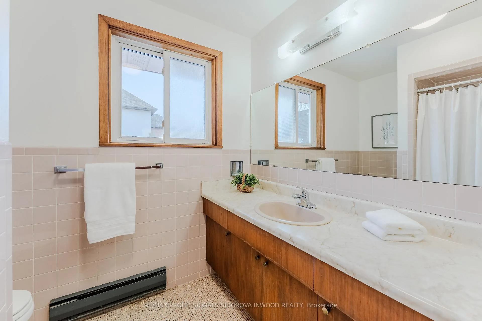 Photo 27 of 179 Windermere Avenue, Toronto, High Park-Swansea — HOMEH