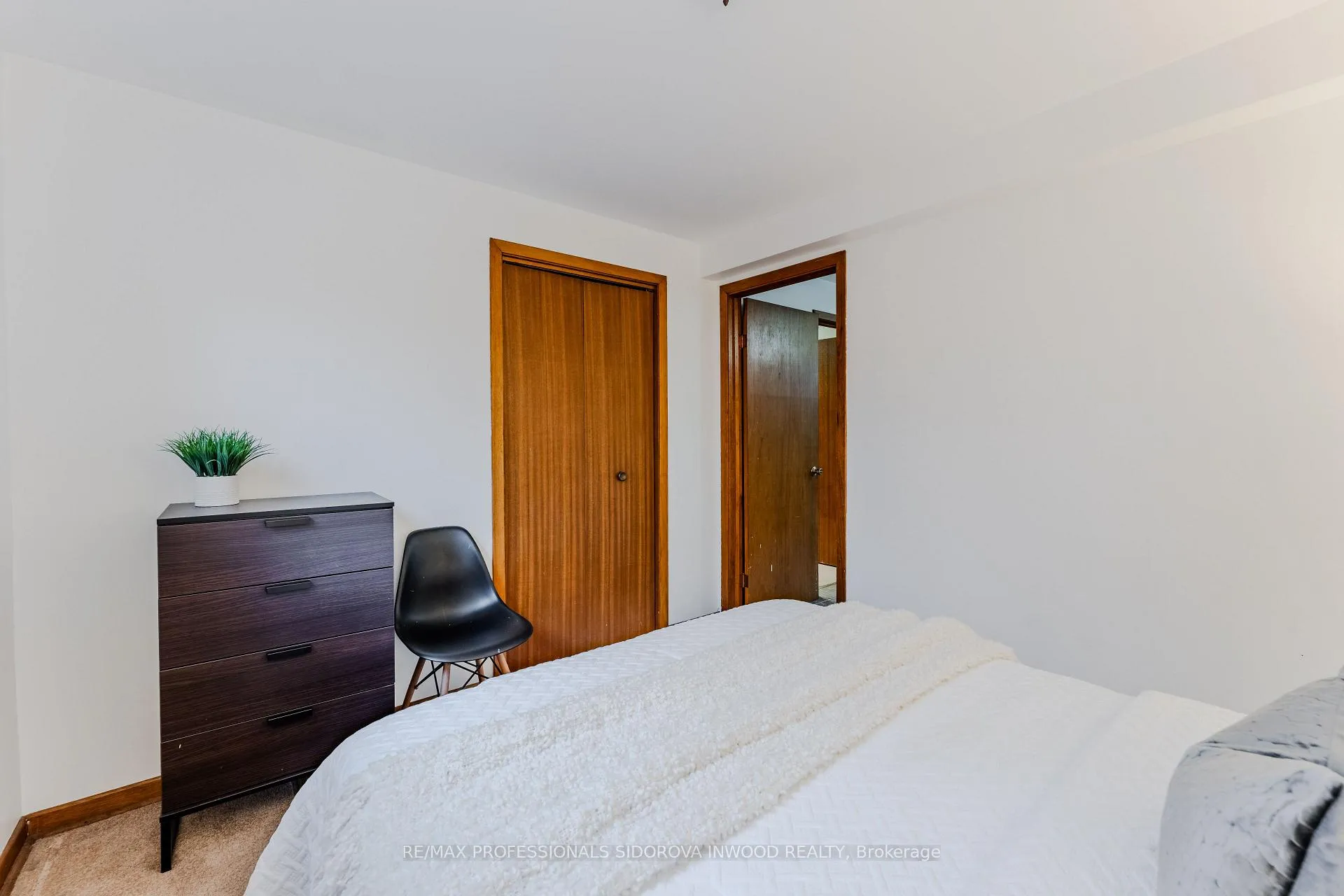 Photo 36 of 179 Windermere Avenue, Toronto, High Park-Swansea — HOMEH