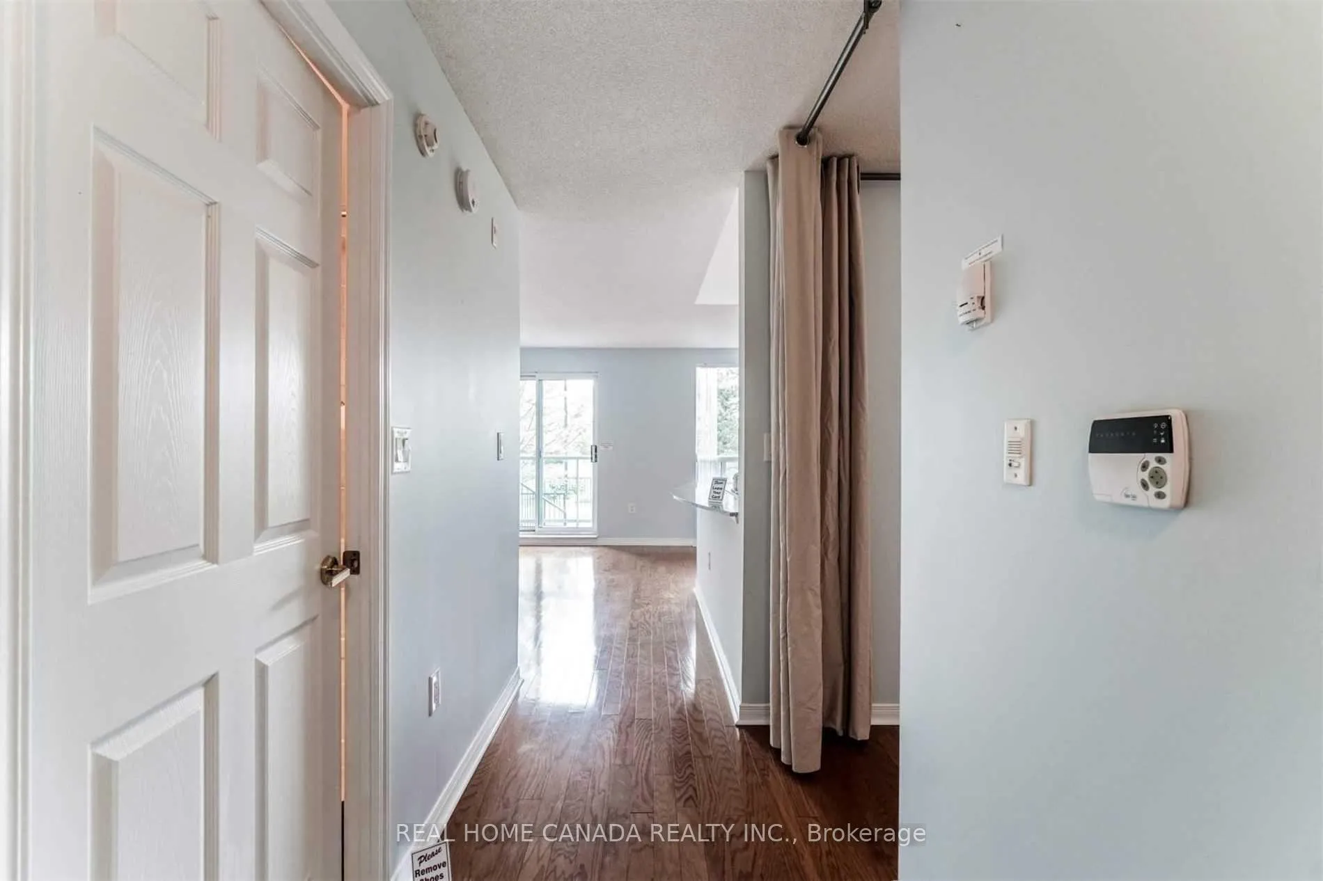 Photo 10 of Unit 116, 55 Via Rosedale Way, Brampton, Sandringham-Wellington — HOMEH