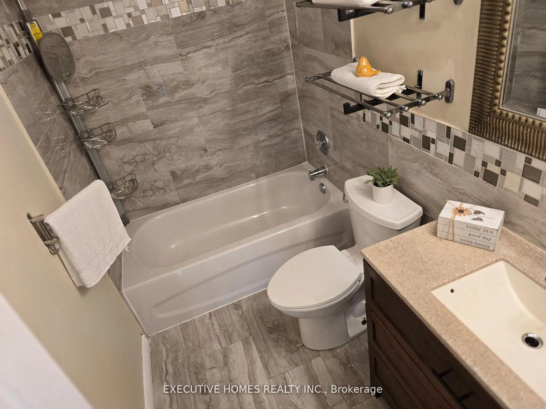 Photo 22 of Unit 60, 61 Collins Crescent, Brampton, Brampton North — HOMEH
