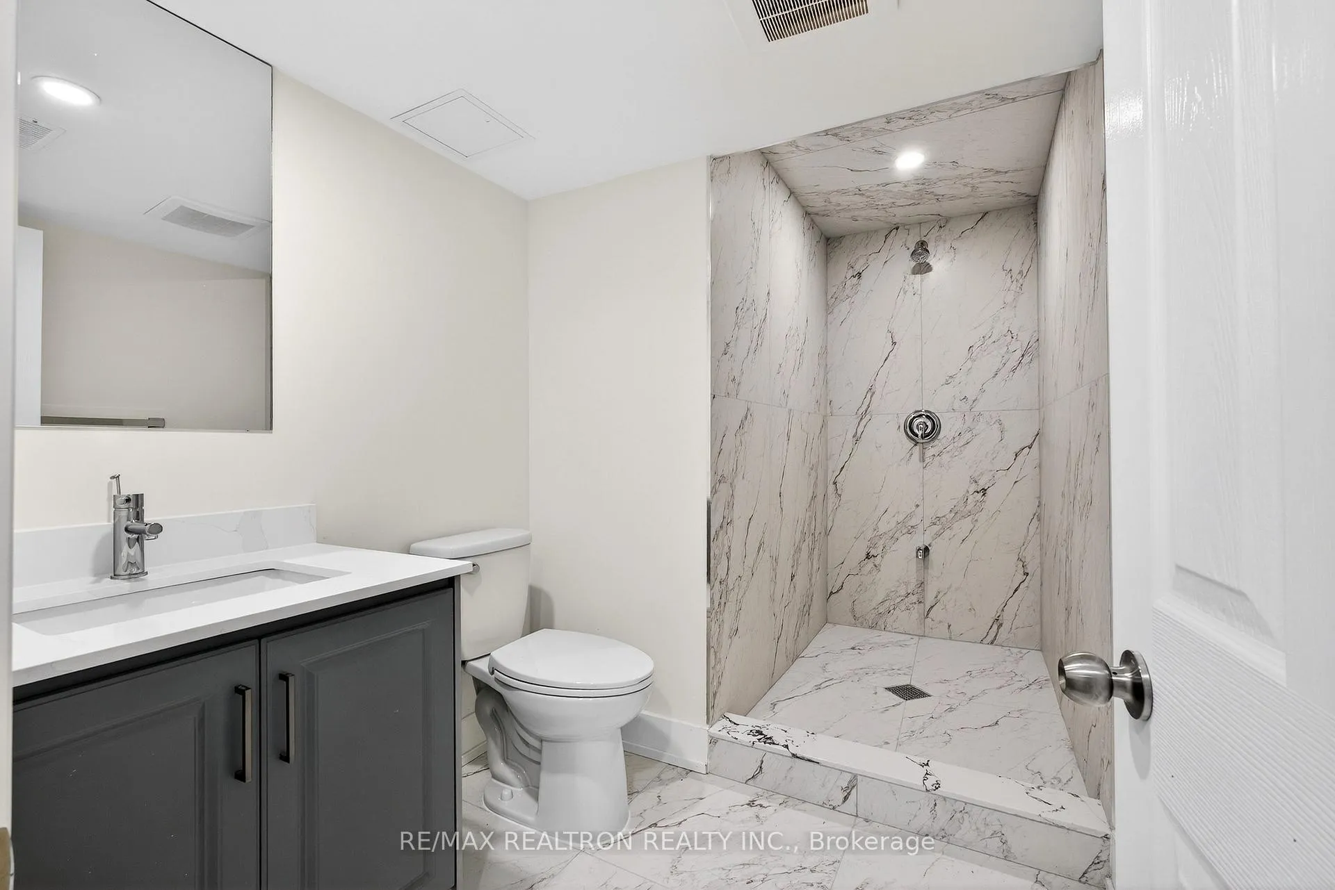 Photo 17 of 316 Pimlico Drive, Oshawa, Windfields — HOMEH