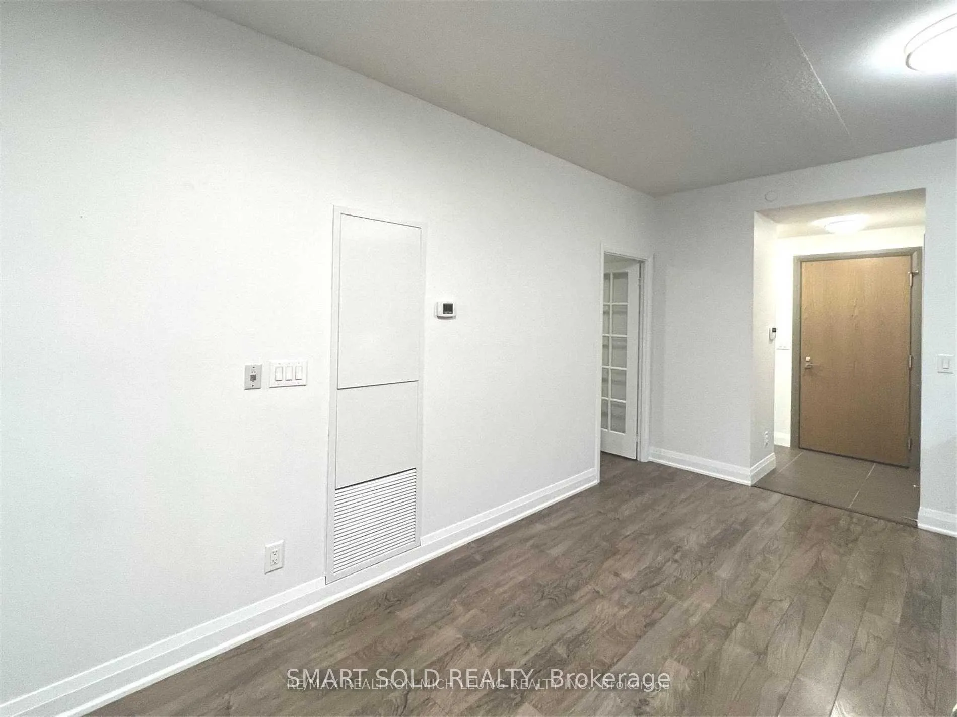 Photo 9 of Unit 332, 18 Uptown Drive, Markham, Unionville — HOMEH