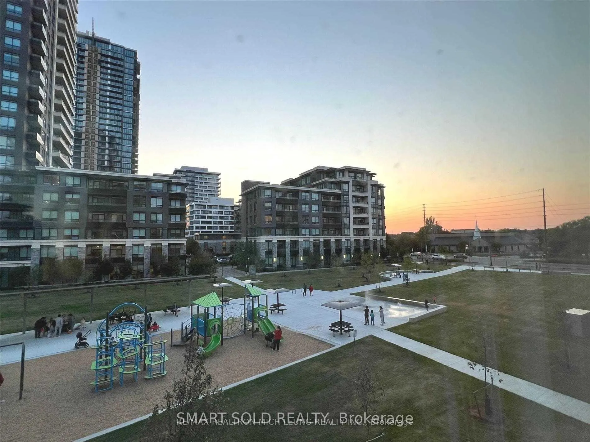 Photo 18 of Unit 332, 18 Uptown Drive, Markham, Unionville — HOMEH