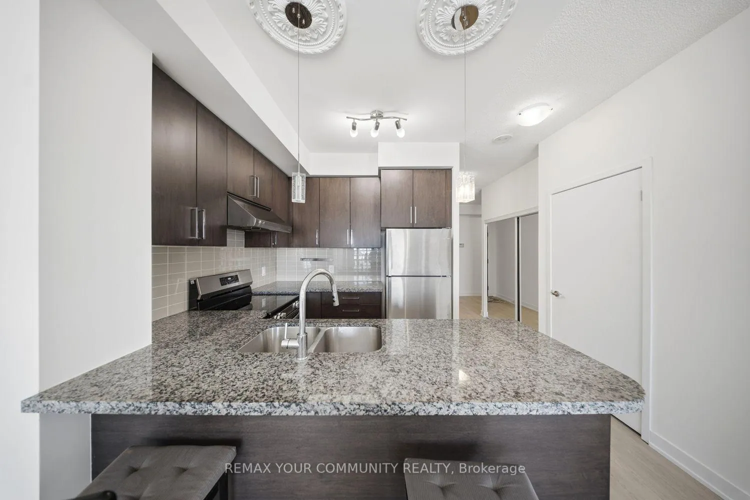 Photo 5 of Unit 510, 840 Queens Plate Drive, Etobicoke, West Humber-Clairville — HOMEH