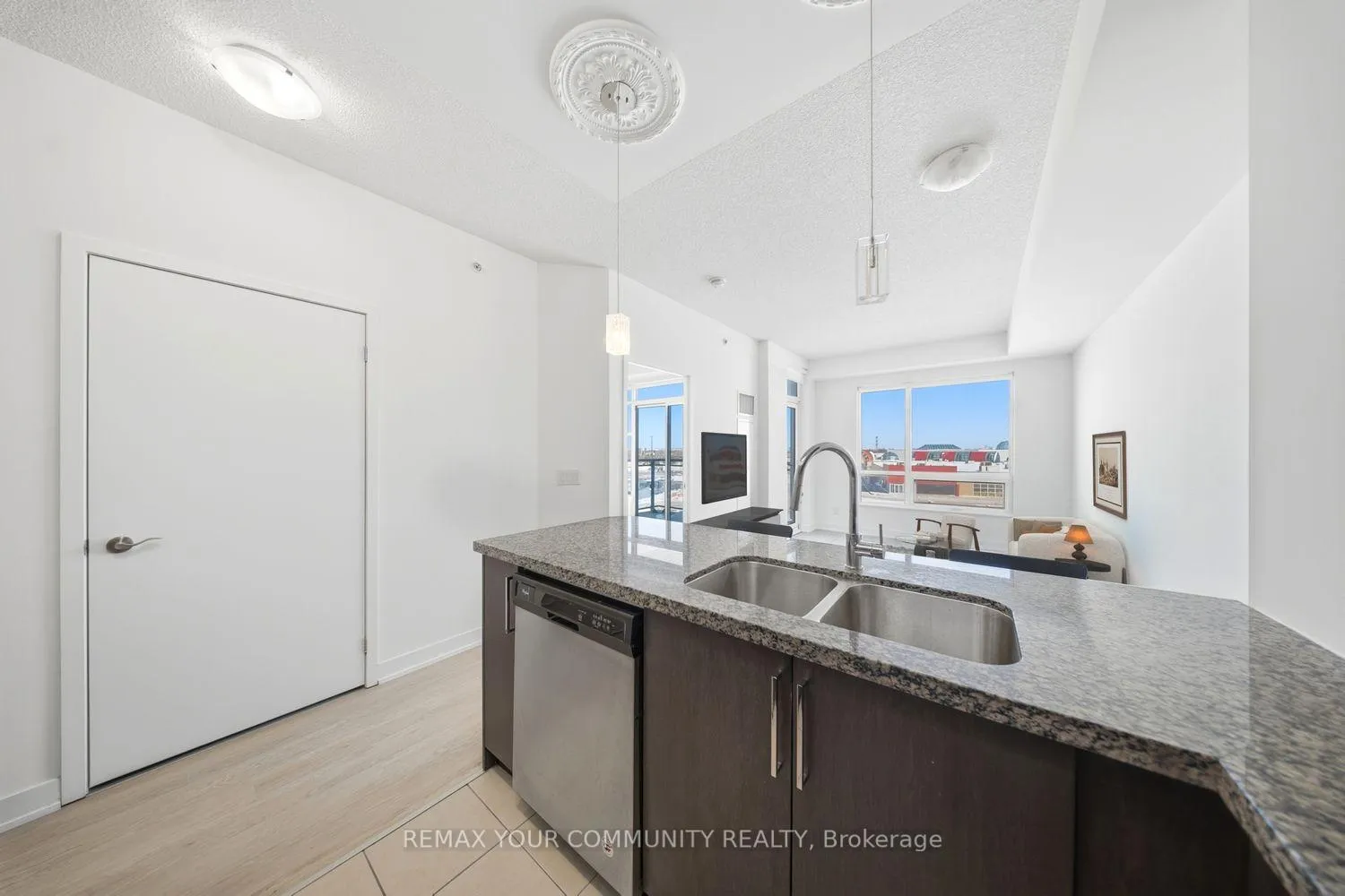 Photo 8 of Unit 510, 840 Queens Plate Drive, Etobicoke, West Humber-Clairville — HOMEH