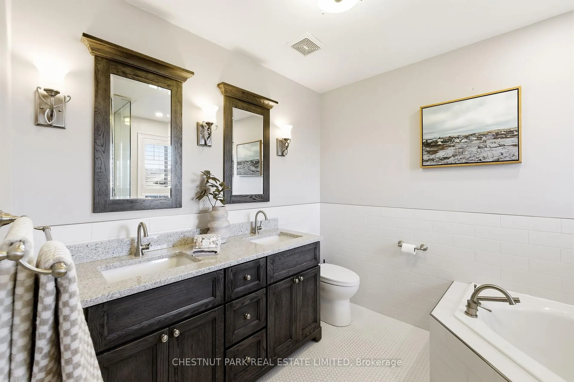 Photo 22 of 3 Coral Creek Crescent, Uxbridge — HOMEH