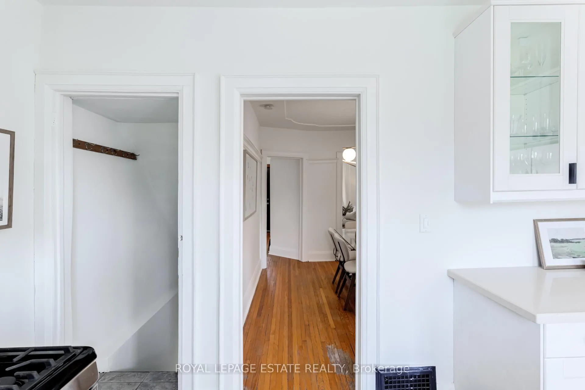 Photo 19 of 46 Thyra Avenue, Toronto, Crescent Town — HOMEH