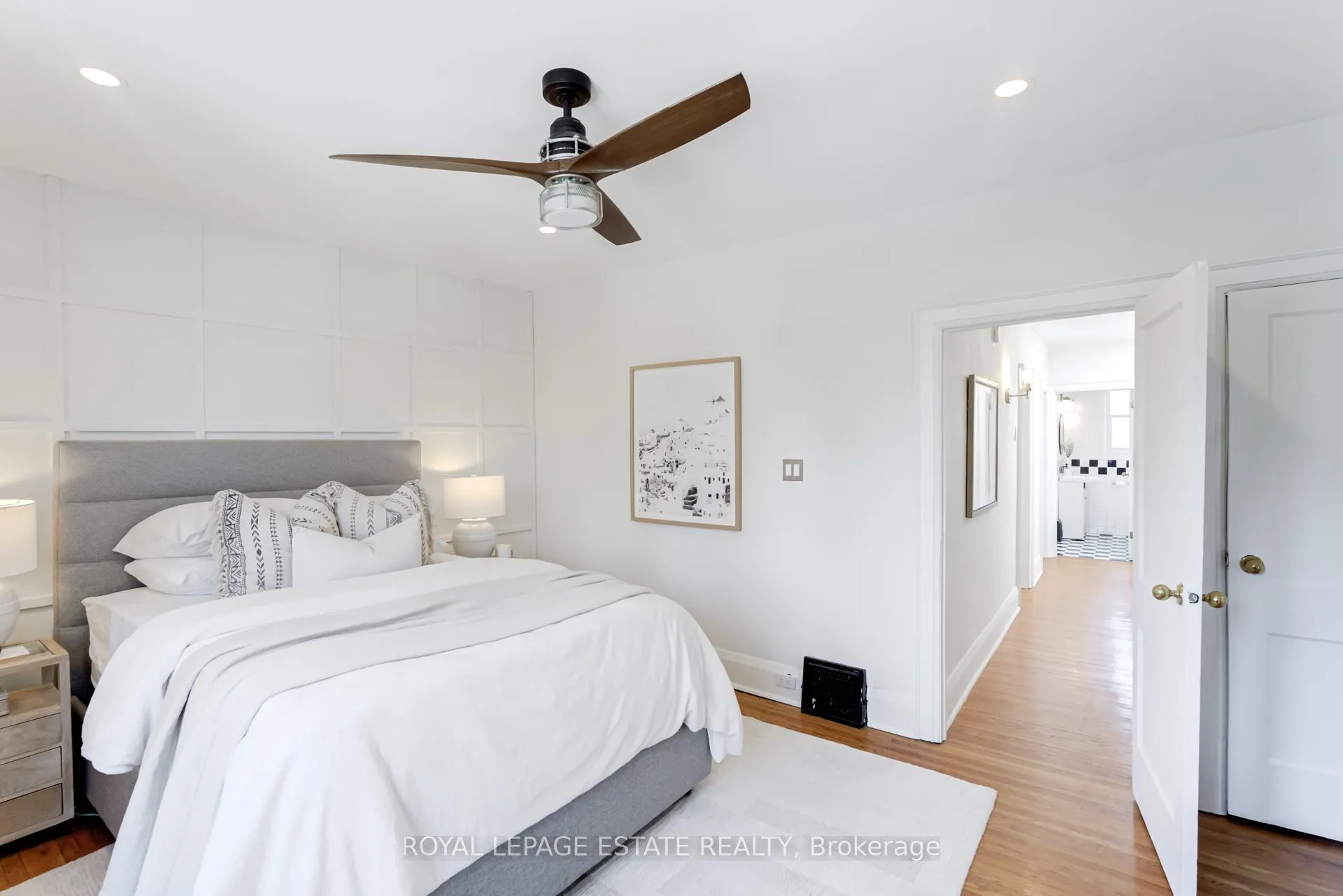 Photo 27 of 46 Thyra Avenue, Toronto, Crescent Town — HOMEH