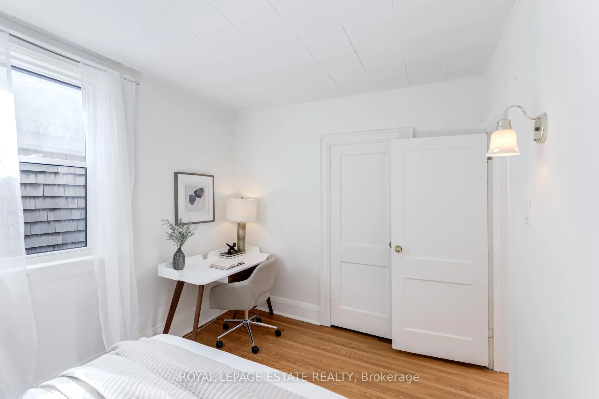 Photo 31 of 46 Thyra Avenue, Toronto, Crescent Town — HOMEH
